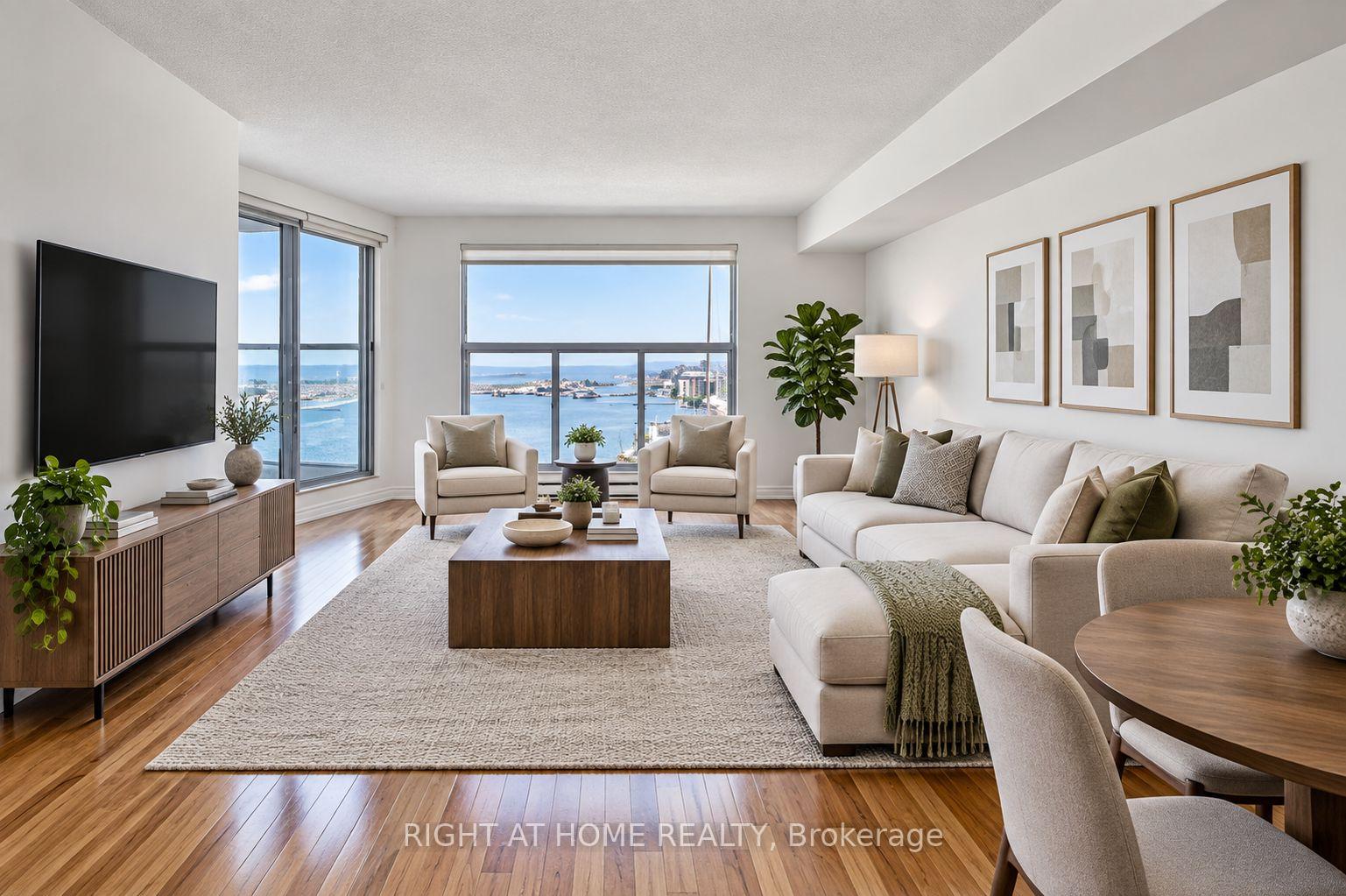 Photo 15 of Unit 3110, 77 Harbour Square, Toronto, Waterfront Communities — HOMEH