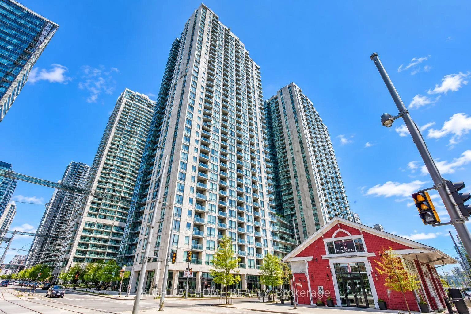 Photo 26 of Unit 3110, 77 Harbour Square, Toronto, Waterfront Communities — HOMEH