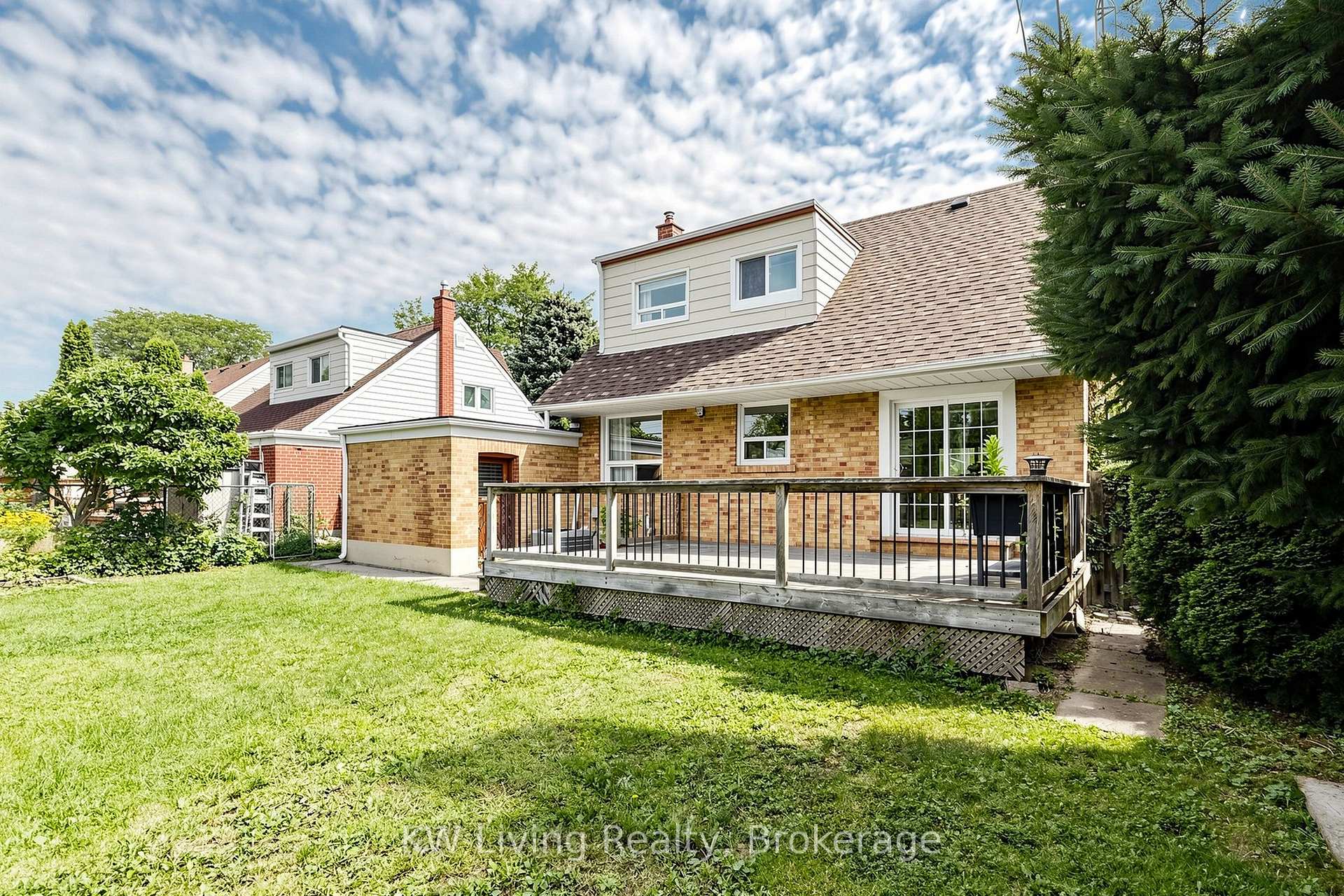 Photo 49 of 26 Mooreshead Drive, Etobicoke, Etobicoke West Mall — HOMEH