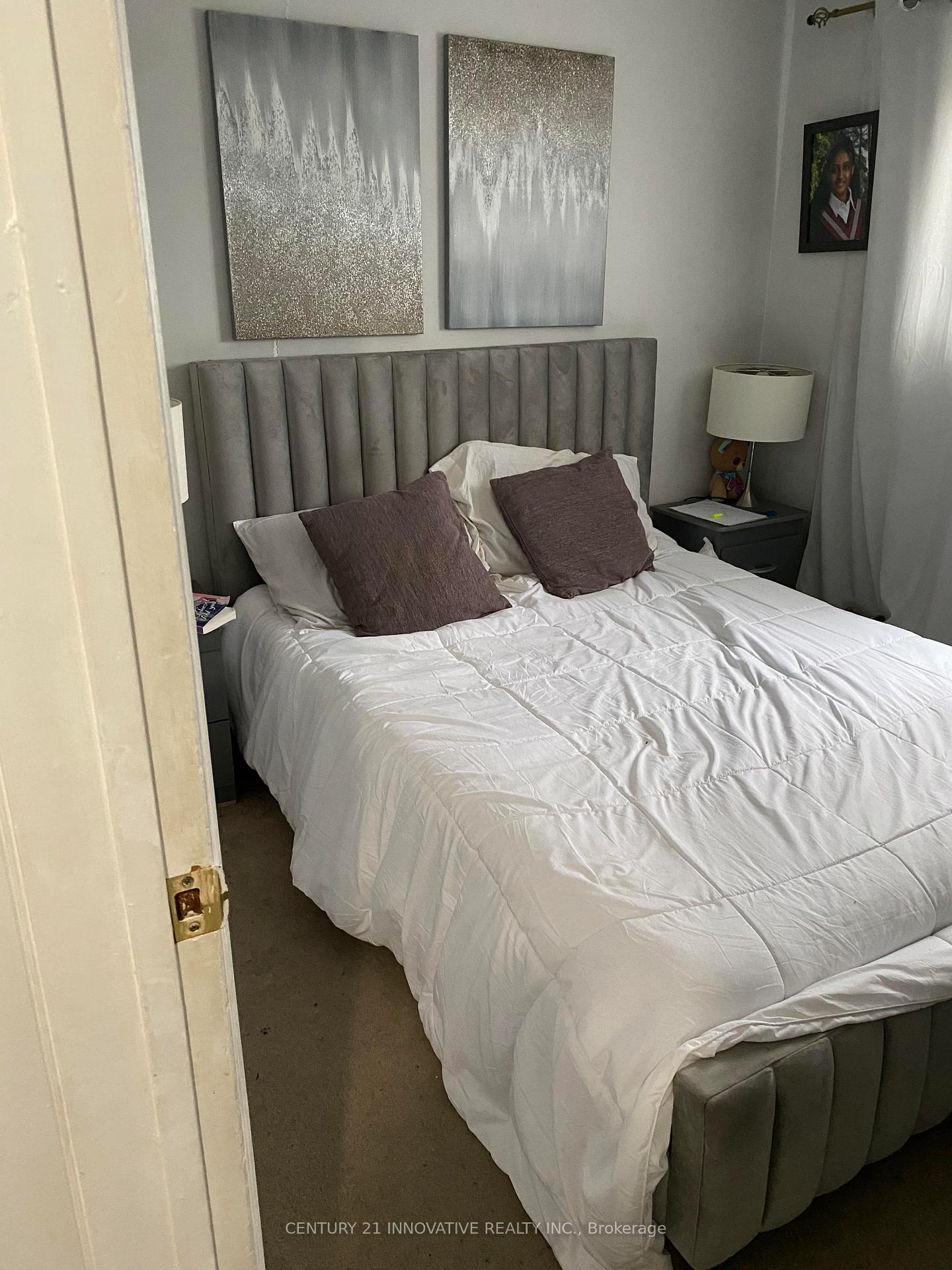 Photo 13 of 188 Barkley Crescent, Oshawa, Vanier — HOMEH