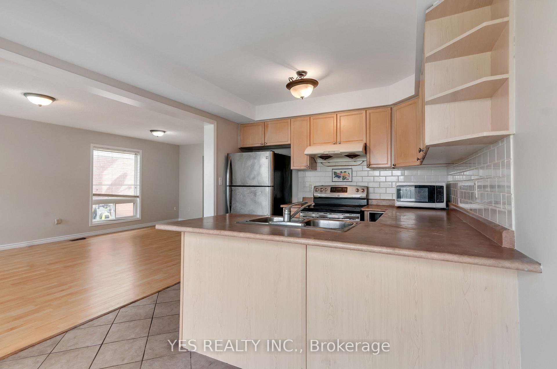 Photo 15 of 19 Virtues Avenue, Brampton, Fletcher's Meadow — HOMEH