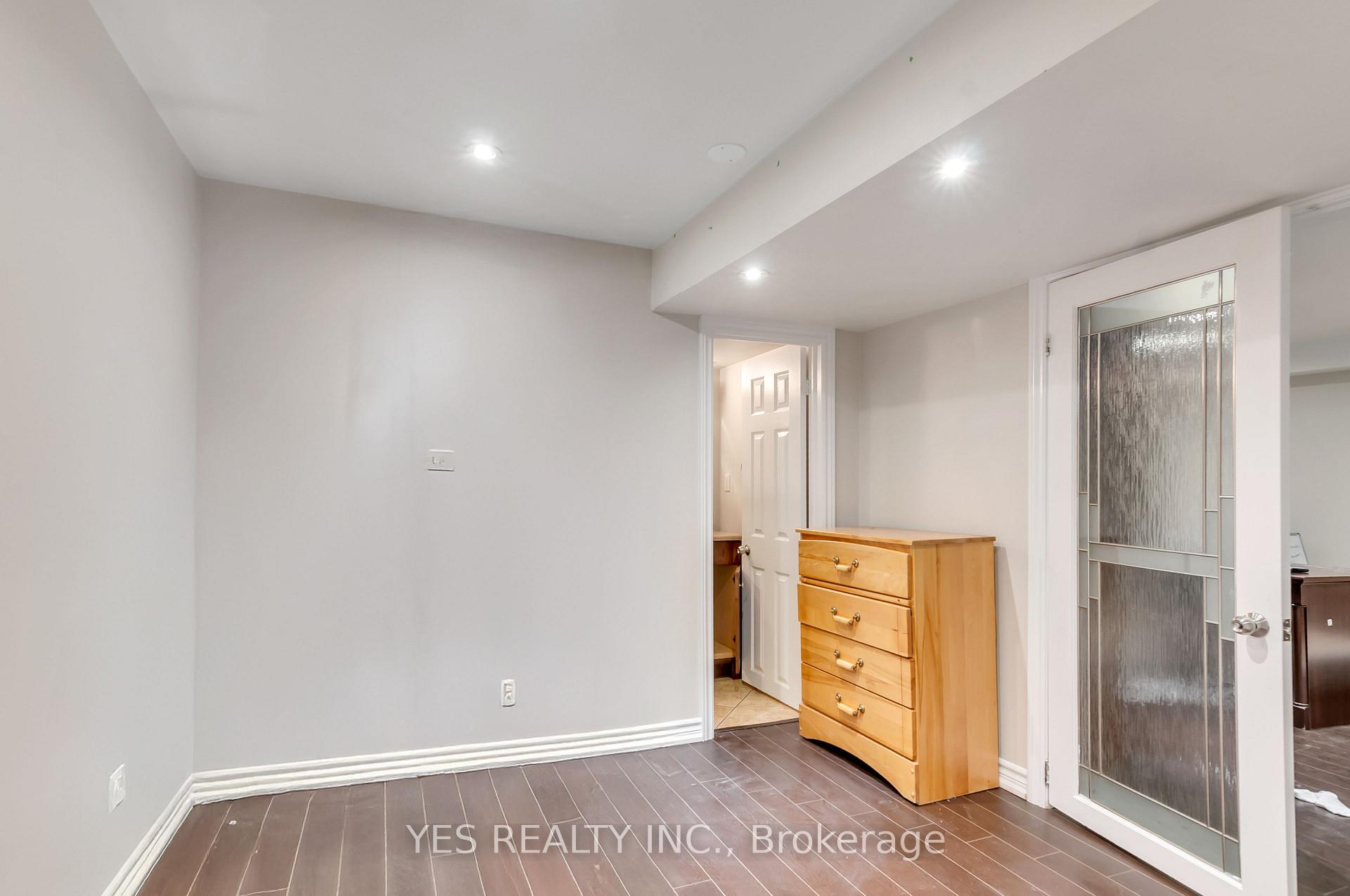 Photo 18 of 19 Virtues Avenue, Brampton, Fletcher's Meadow — HOMEH