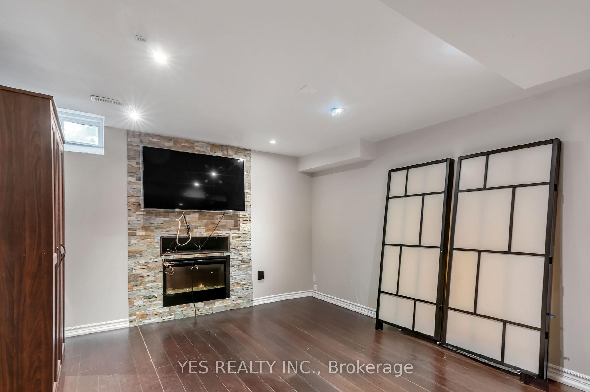 Photo 19 of 19 Virtues Avenue, Brampton, Fletcher's Meadow — HOMEH
