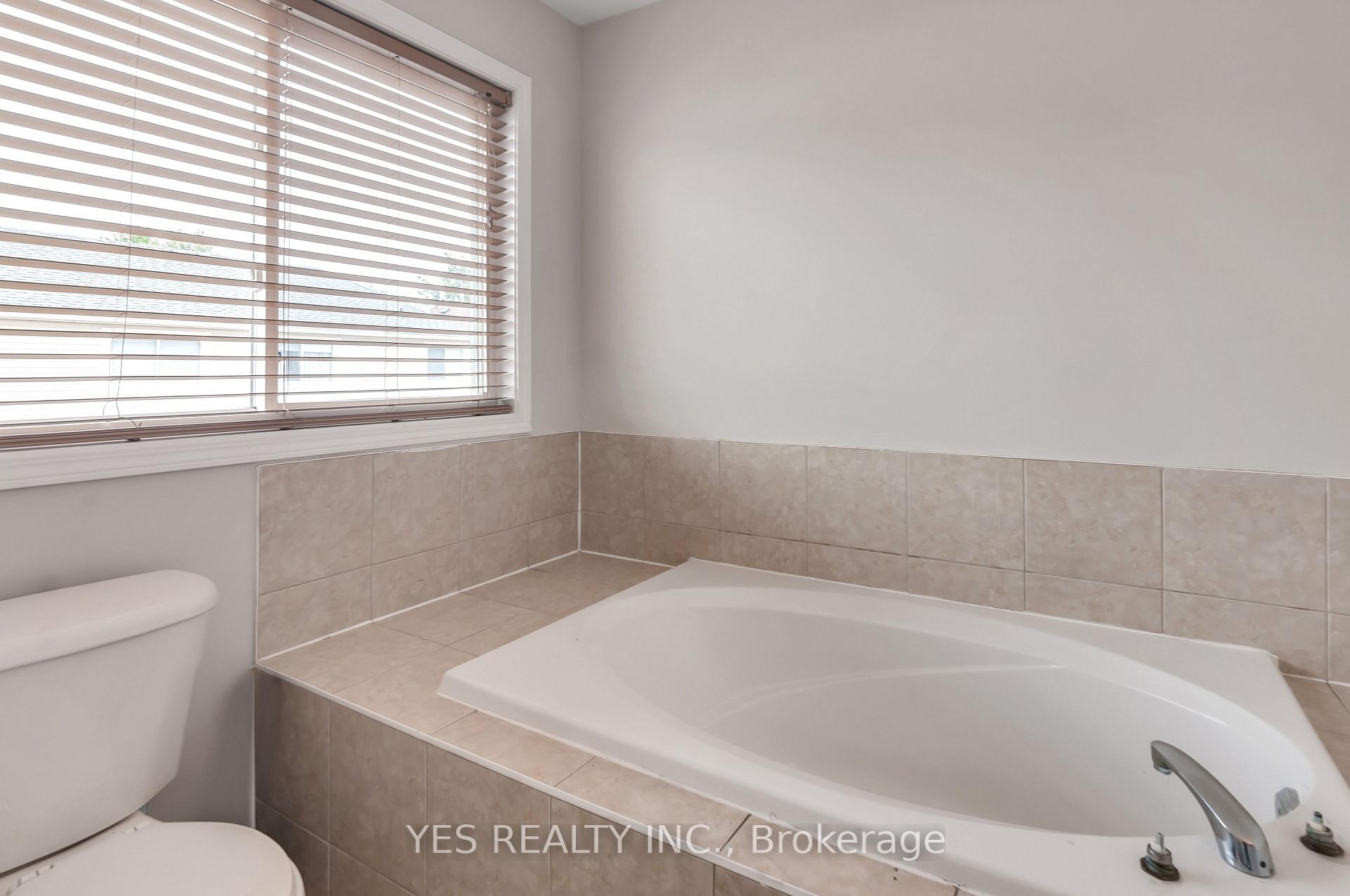 Photo 20 of 19 Virtues Avenue, Brampton, Fletcher's Meadow — HOMEH