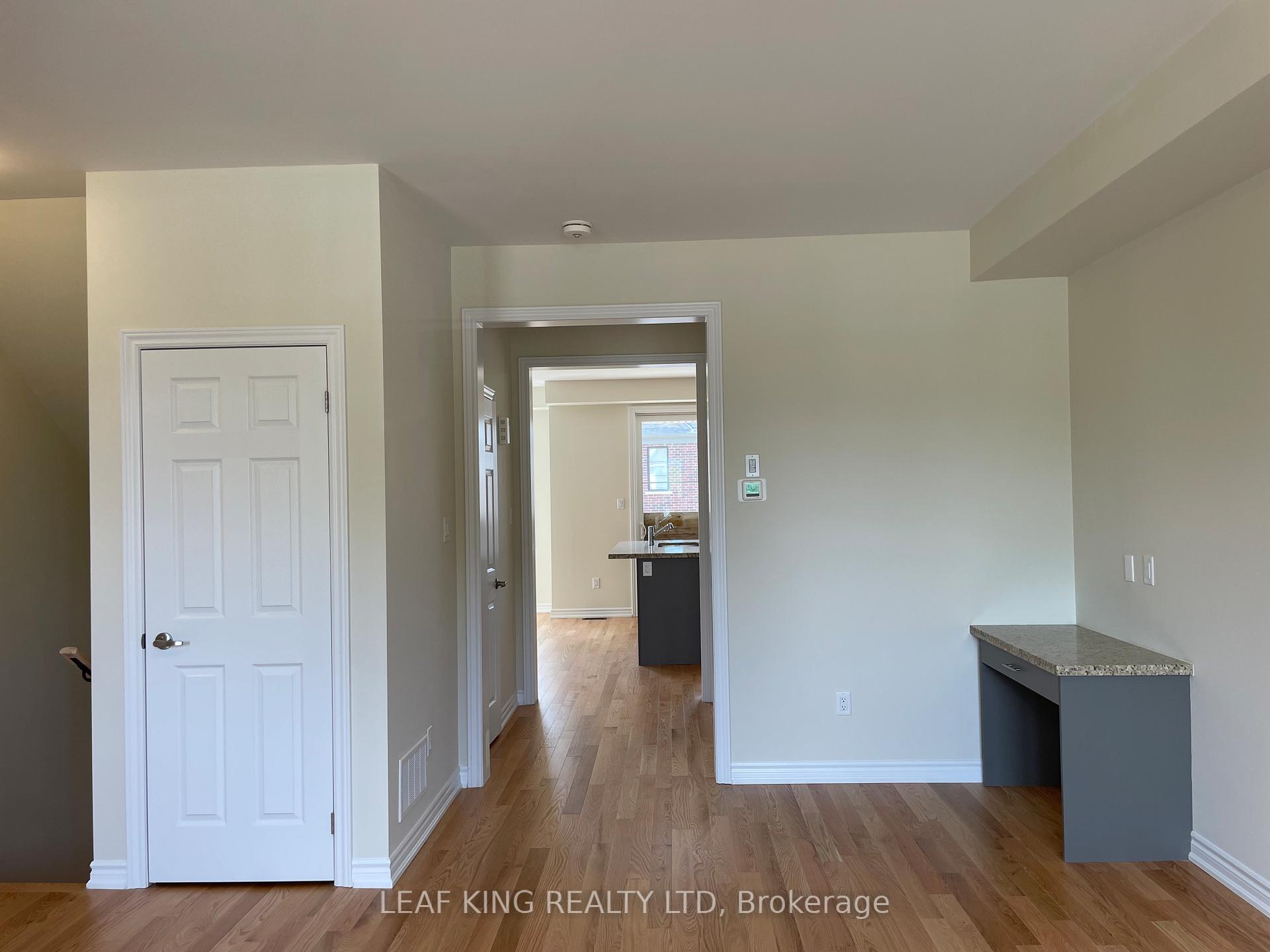 Photo 7 of 1457 National Common, Burlington, Tyandaga — HOMEH