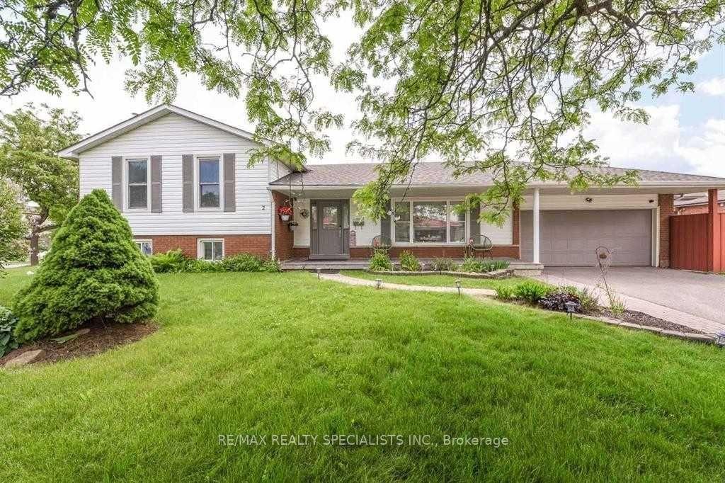 Photo 1 of 2 Marchbank Crescent, Brampton, Central Park — HOMEH