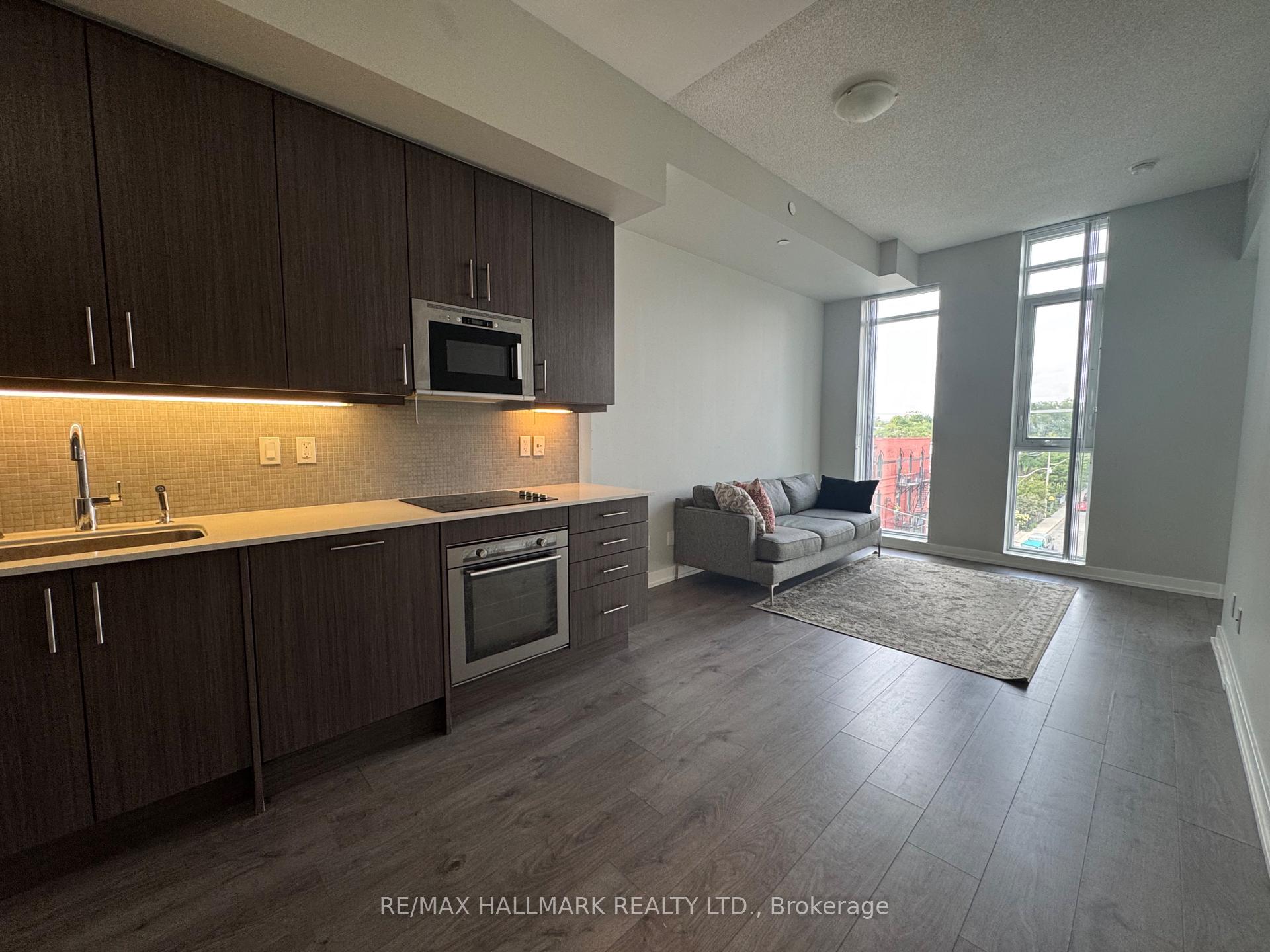 Photo 6 of Unit 516, 297 College Street, Toronto, Kensington-Chinatown — HOMEH