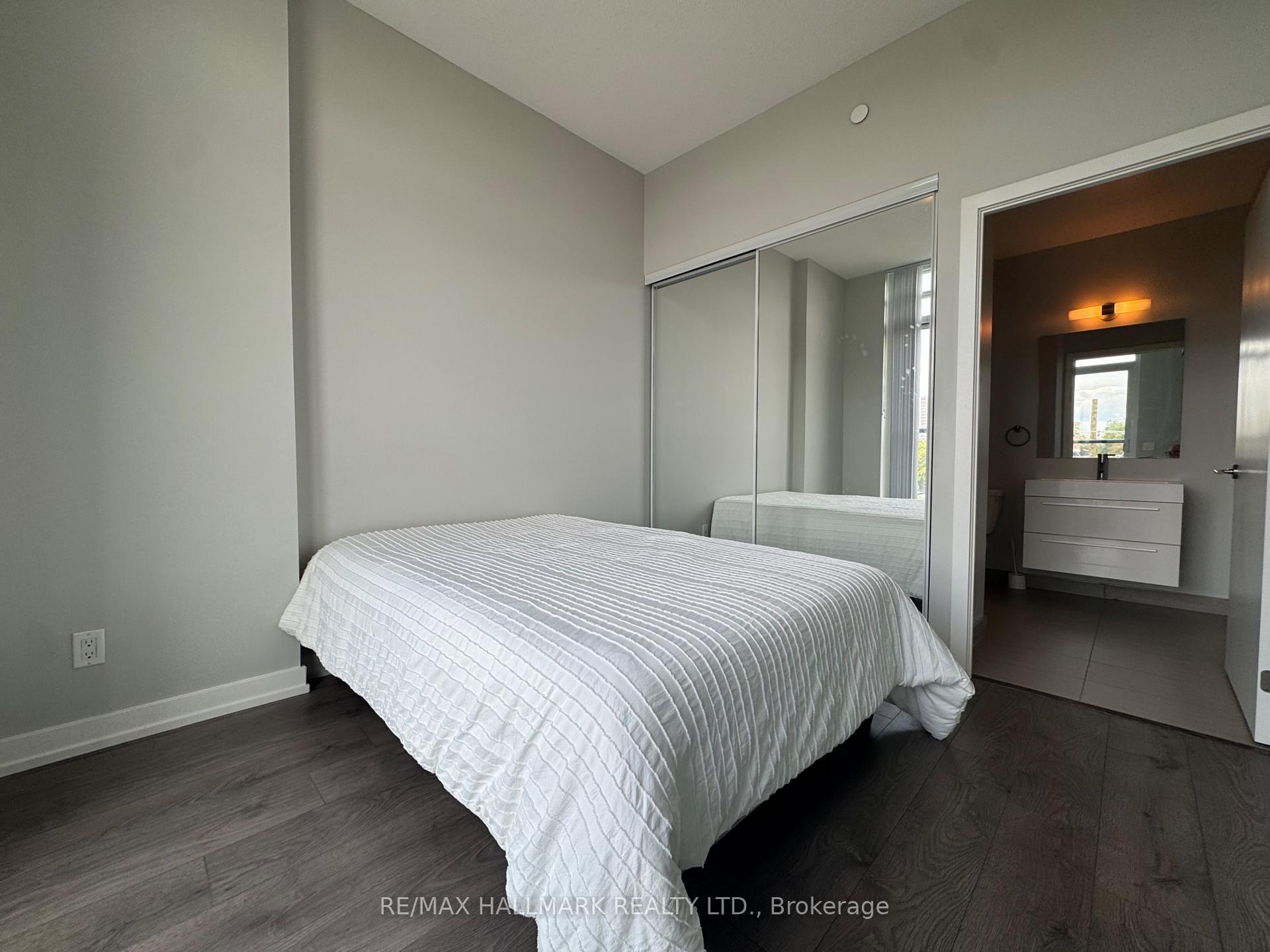 Photo 33 of Unit 516, 297 College Street, Toronto, Kensington-Chinatown — HOMEH