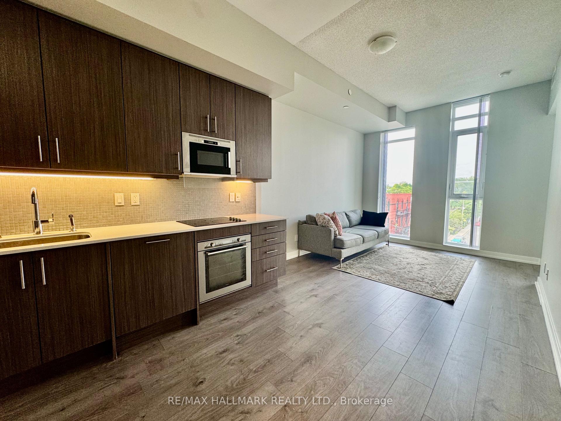 Photo 7 of Unit 516, 297 College Street, Toronto, Kensington-Chinatown — HOMEH