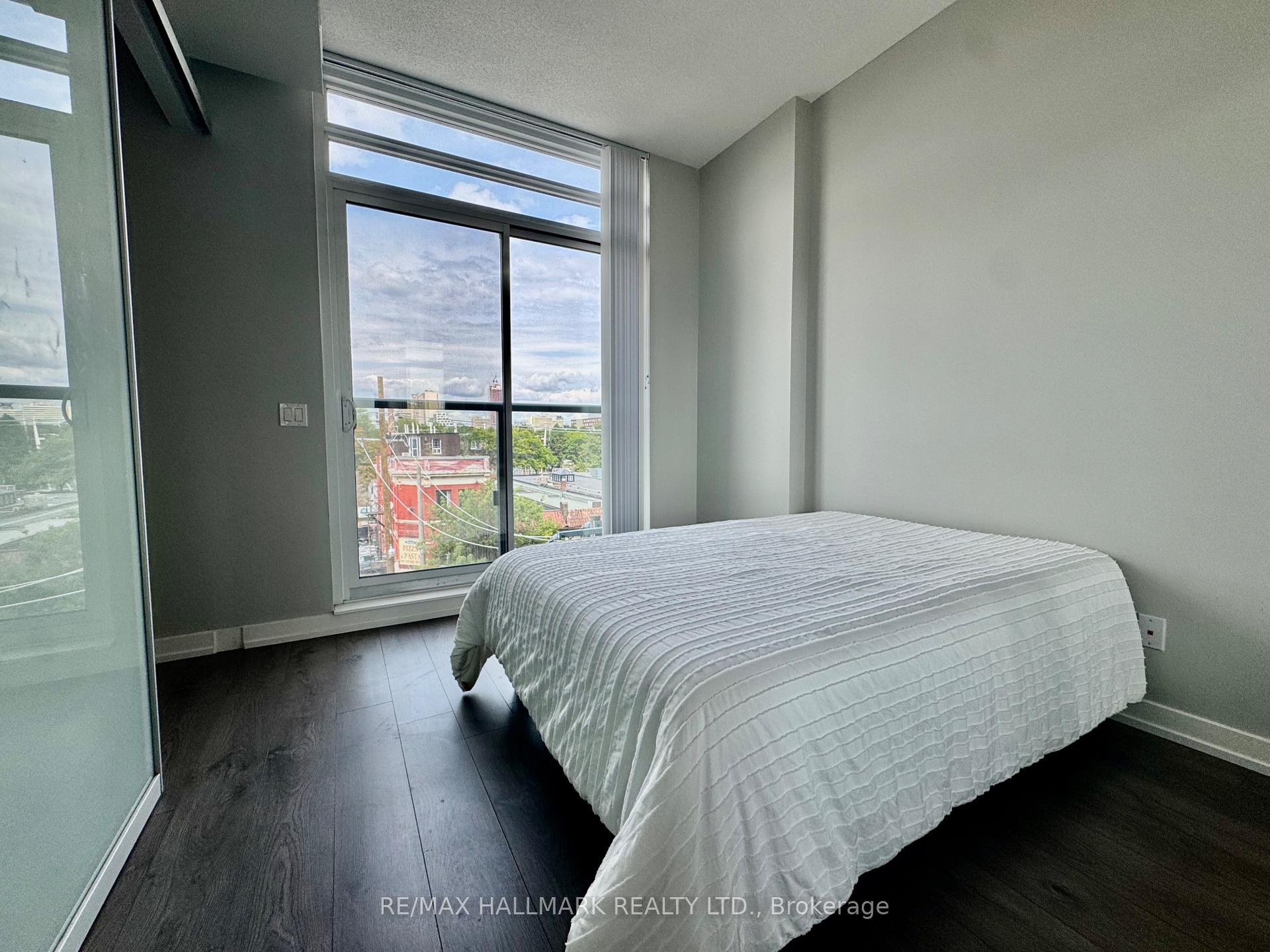 Photo 29 of Unit 516, 297 College Street, Toronto, Kensington-Chinatown — HOMEH