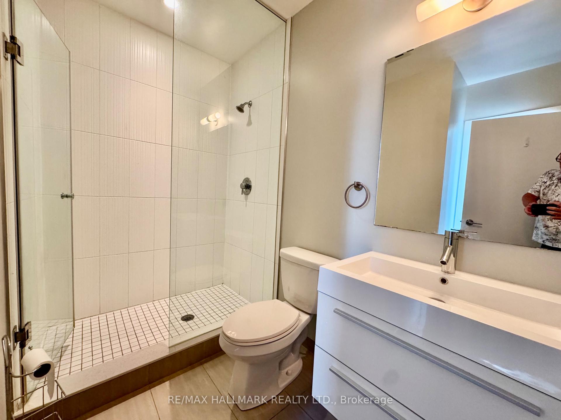 Photo 31 of Unit 516, 297 College Street, Toronto, Kensington-Chinatown — HOMEH