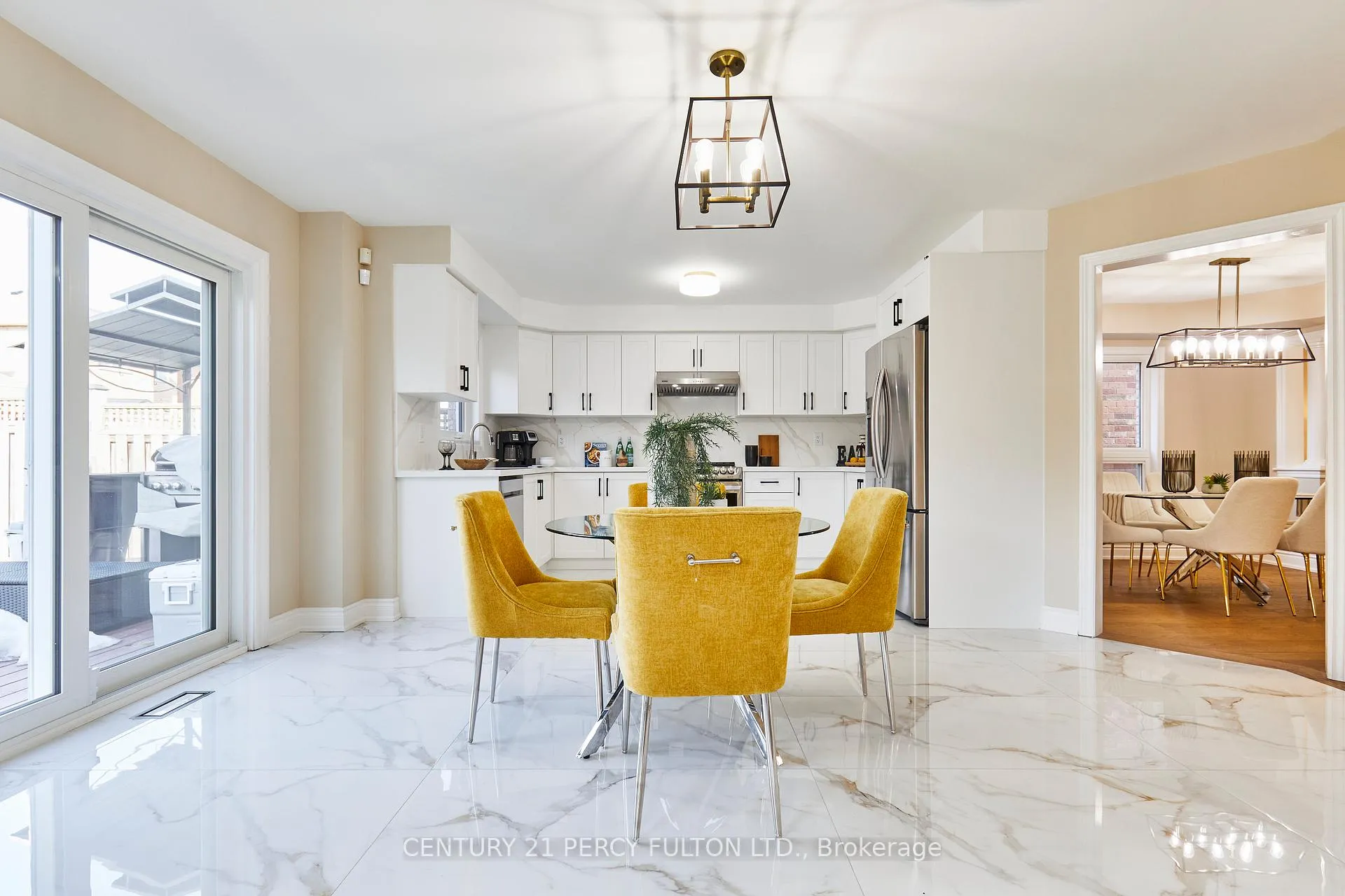 Photo 12 of 90 Southfield Avenue, Clarington, Courtice — HOMEH