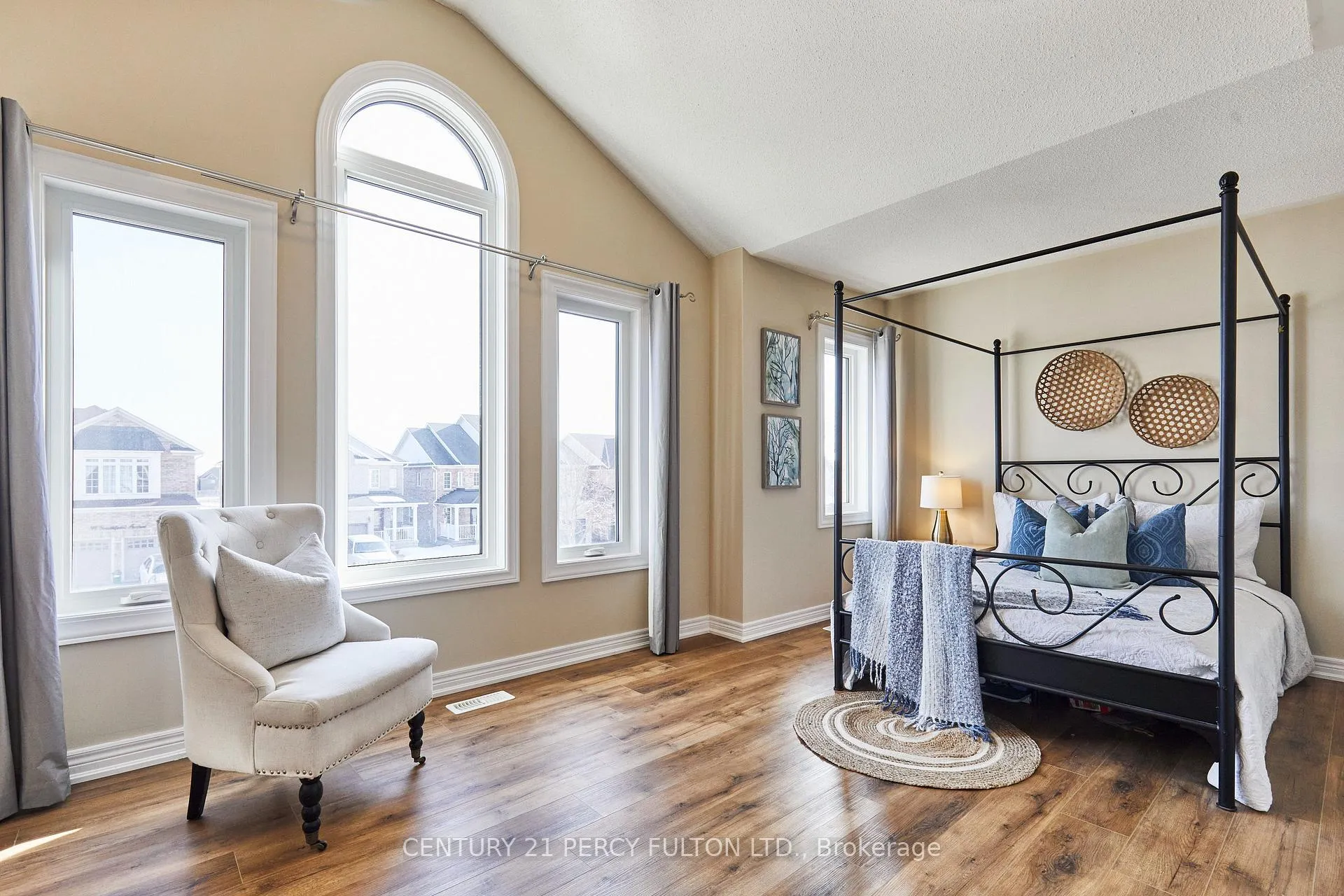Photo 31 of 90 Southfield Avenue, Clarington, Courtice — HOMEH