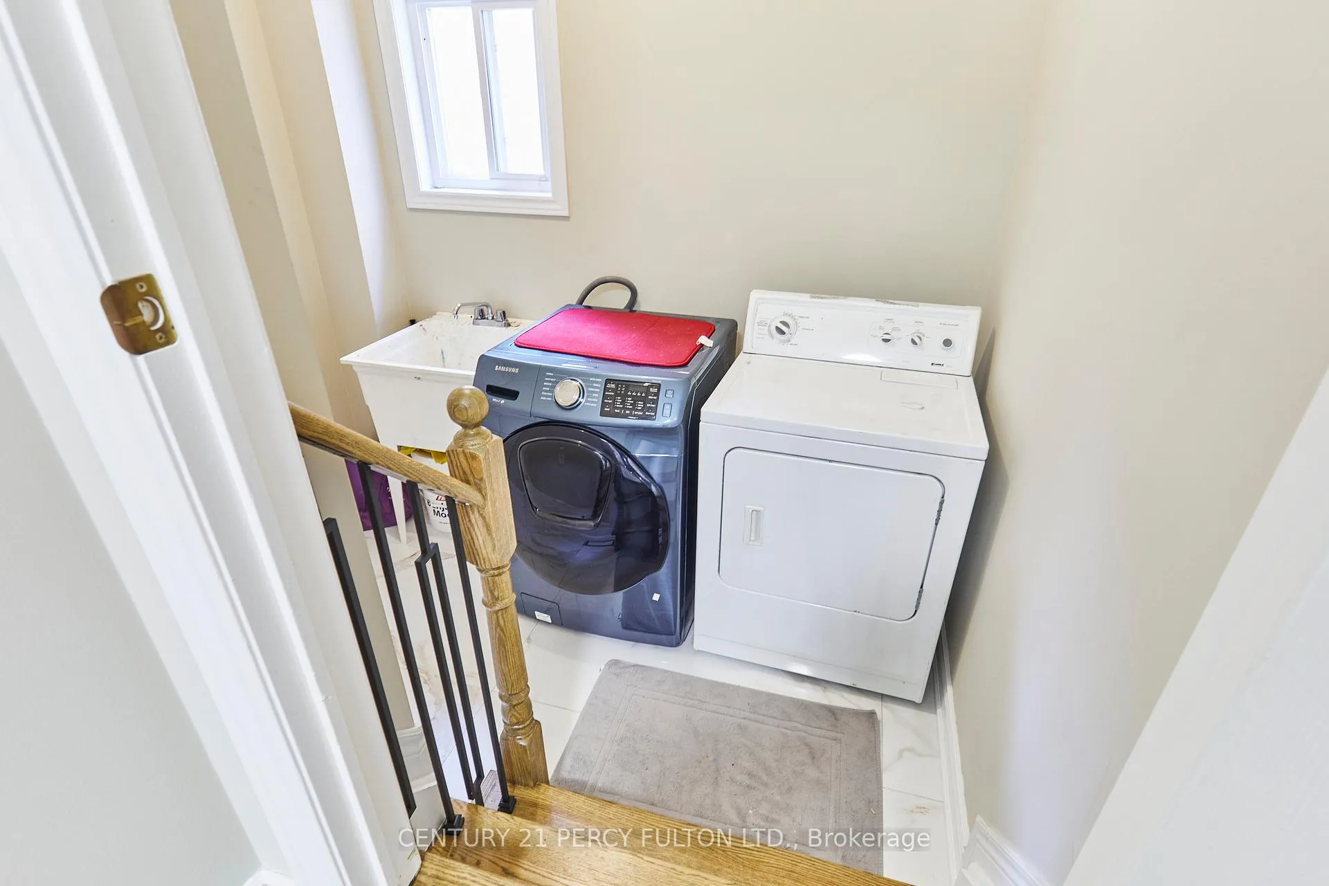 Photo 36 of 90 Southfield Avenue, Clarington, Courtice — HOMEH