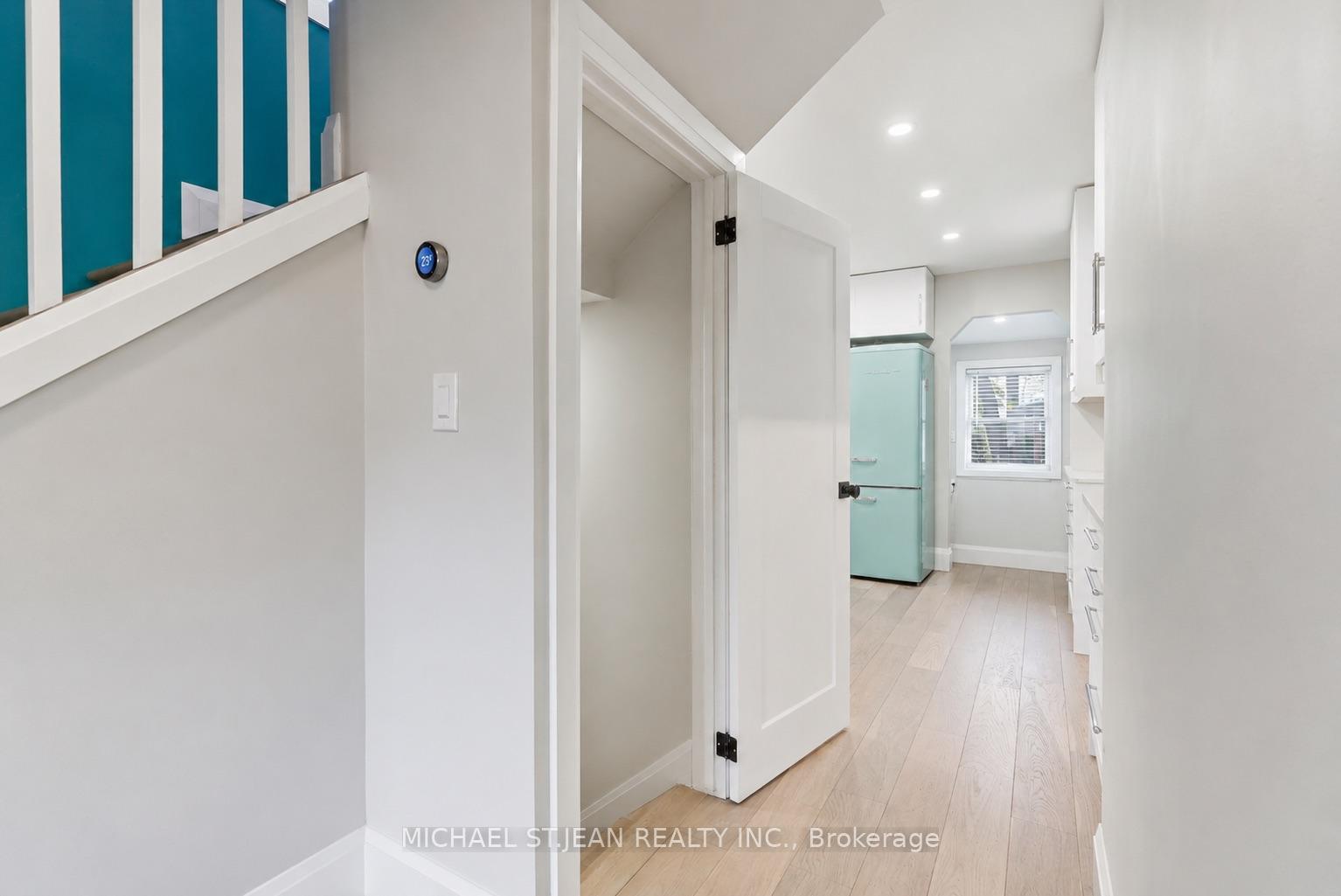 Photo 9 of 285 Beach Boulevard, Hamilton, Hamilton Beach — HOMEH
