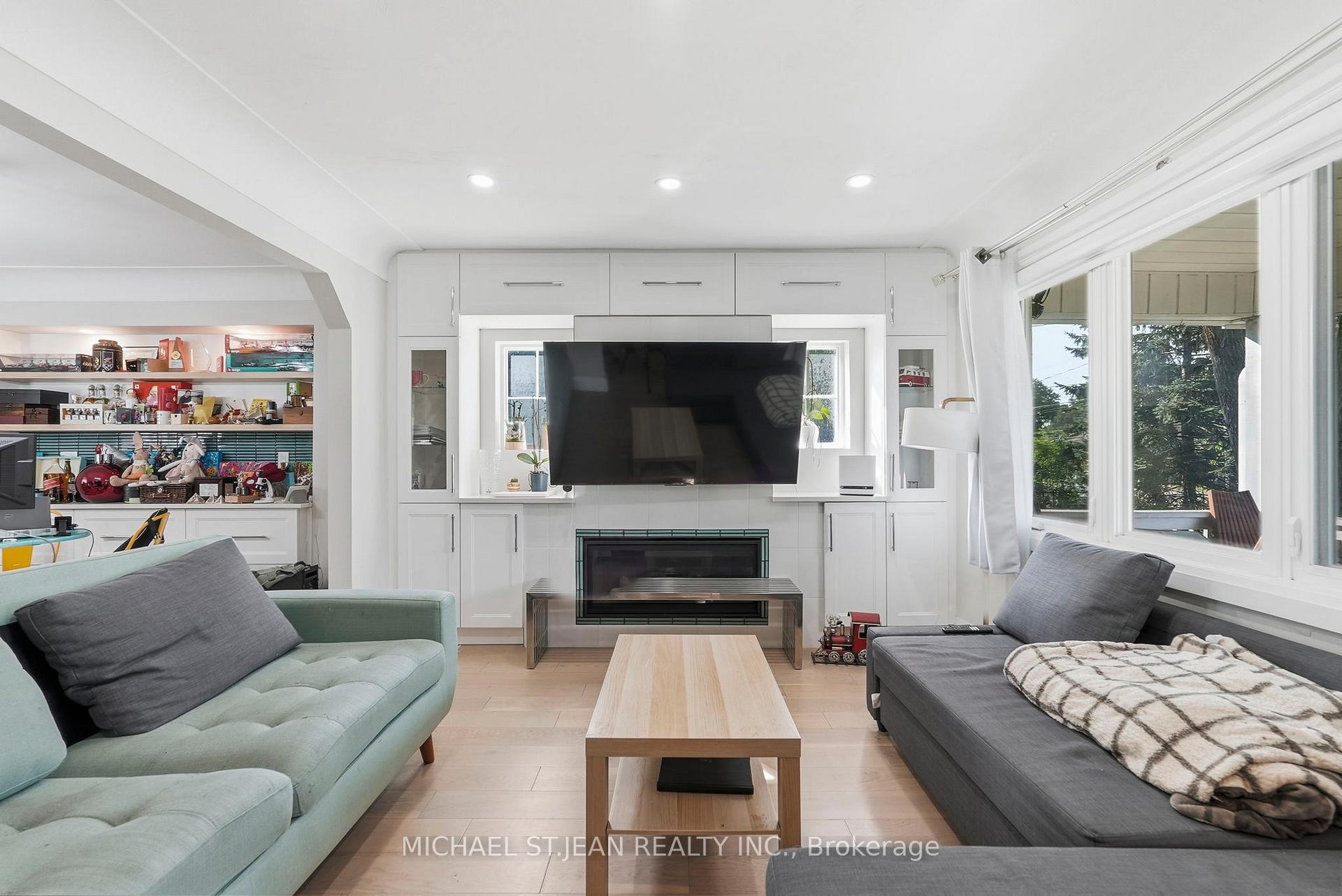 Photo 10 of 285 Beach Boulevard, Hamilton, Hamilton Beach — HOMEH