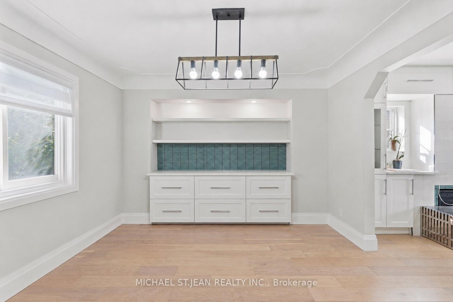 Photo 13 of 285 Beach Boulevard, Hamilton, Hamilton Beach — HOMEH