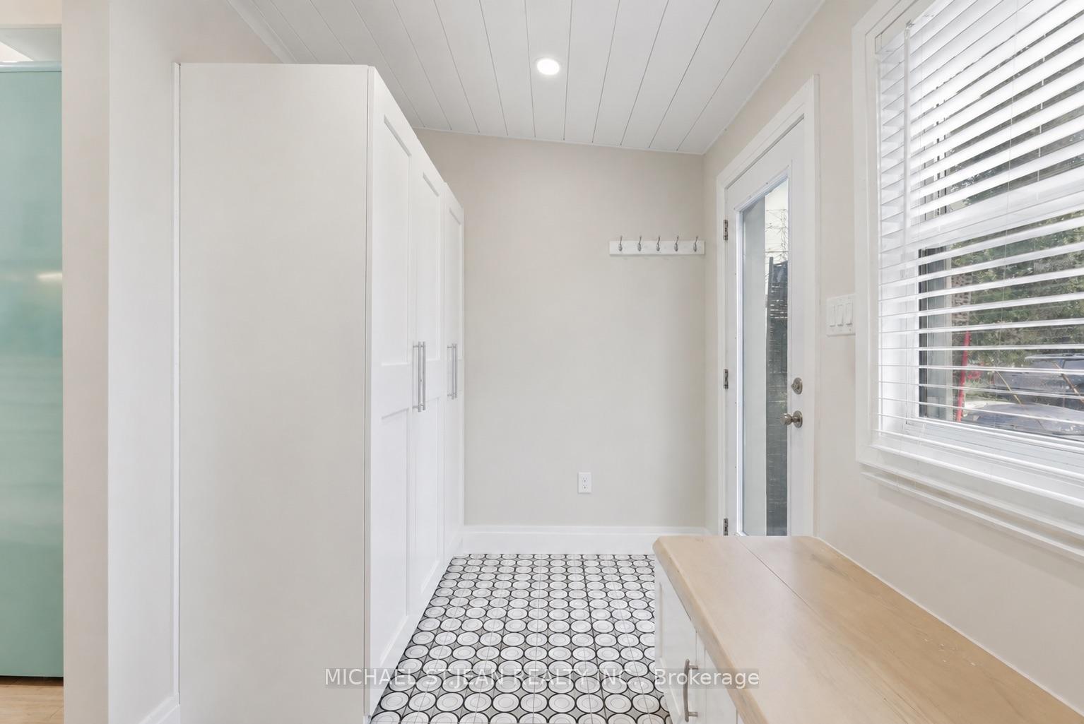 Photo 19 of 285 Beach Boulevard, Hamilton, Hamilton Beach — HOMEH
