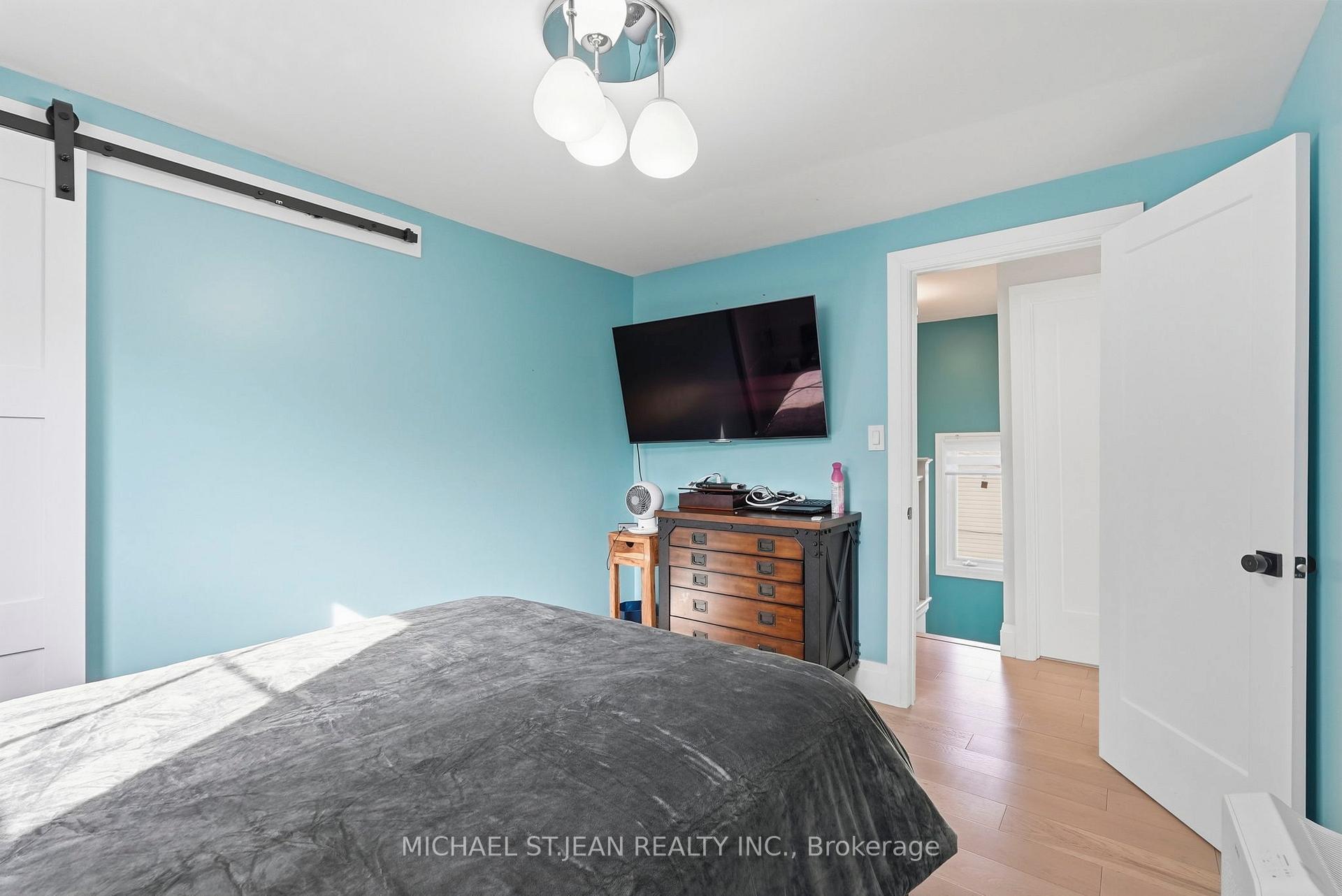 Photo 26 of 285 Beach Boulevard, Hamilton, Hamilton Beach — HOMEH