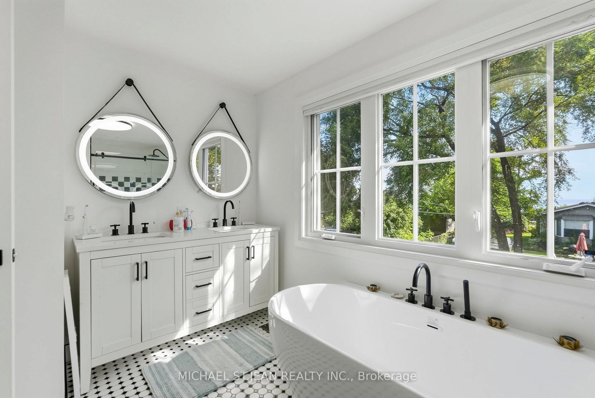 Photo 28 of 285 Beach Boulevard, Hamilton, Hamilton Beach — HOMEH