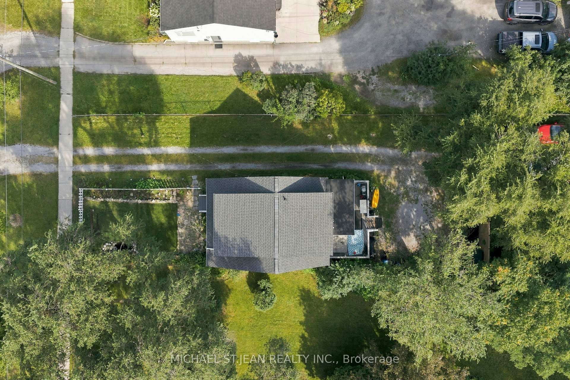 Photo 42 of 285 Beach Boulevard, Hamilton, Hamilton Beach — HOMEH
