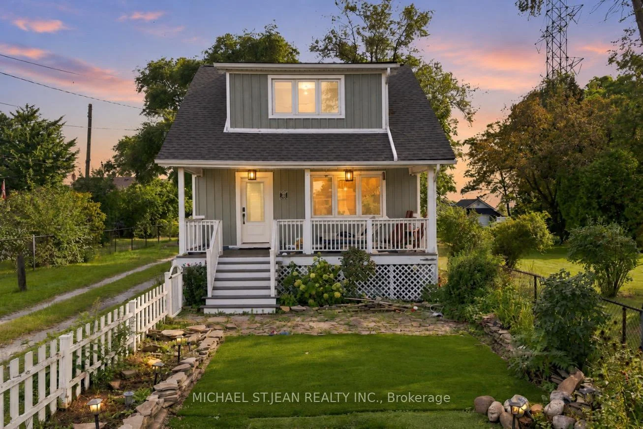 Photo of 285 Beach Boulevard