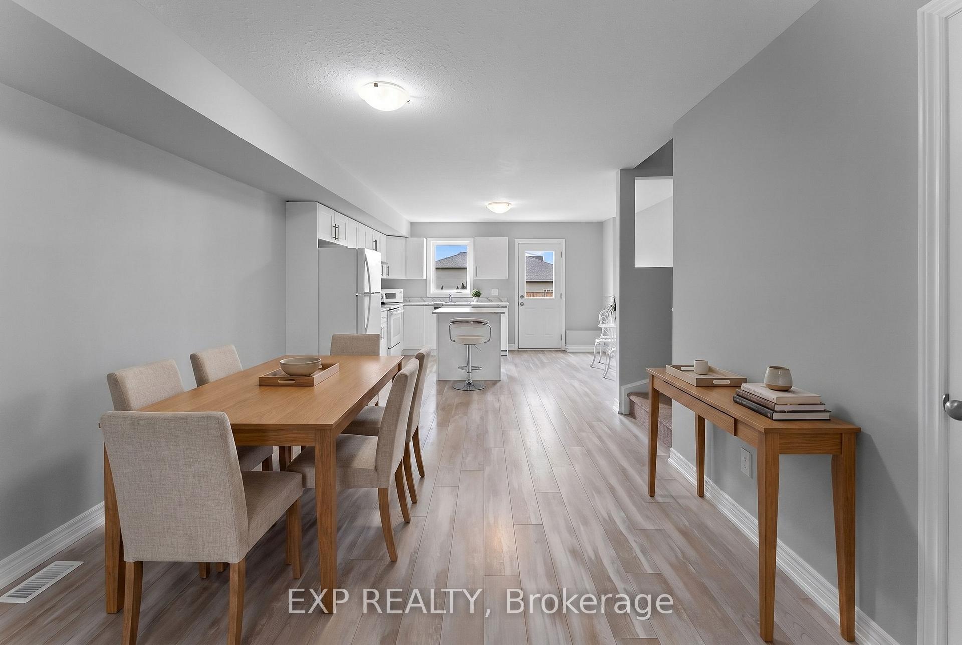Photo 9 of Unit 86, 7768 Ascot Circle, Niagara Falls, Ascot — HOMEH