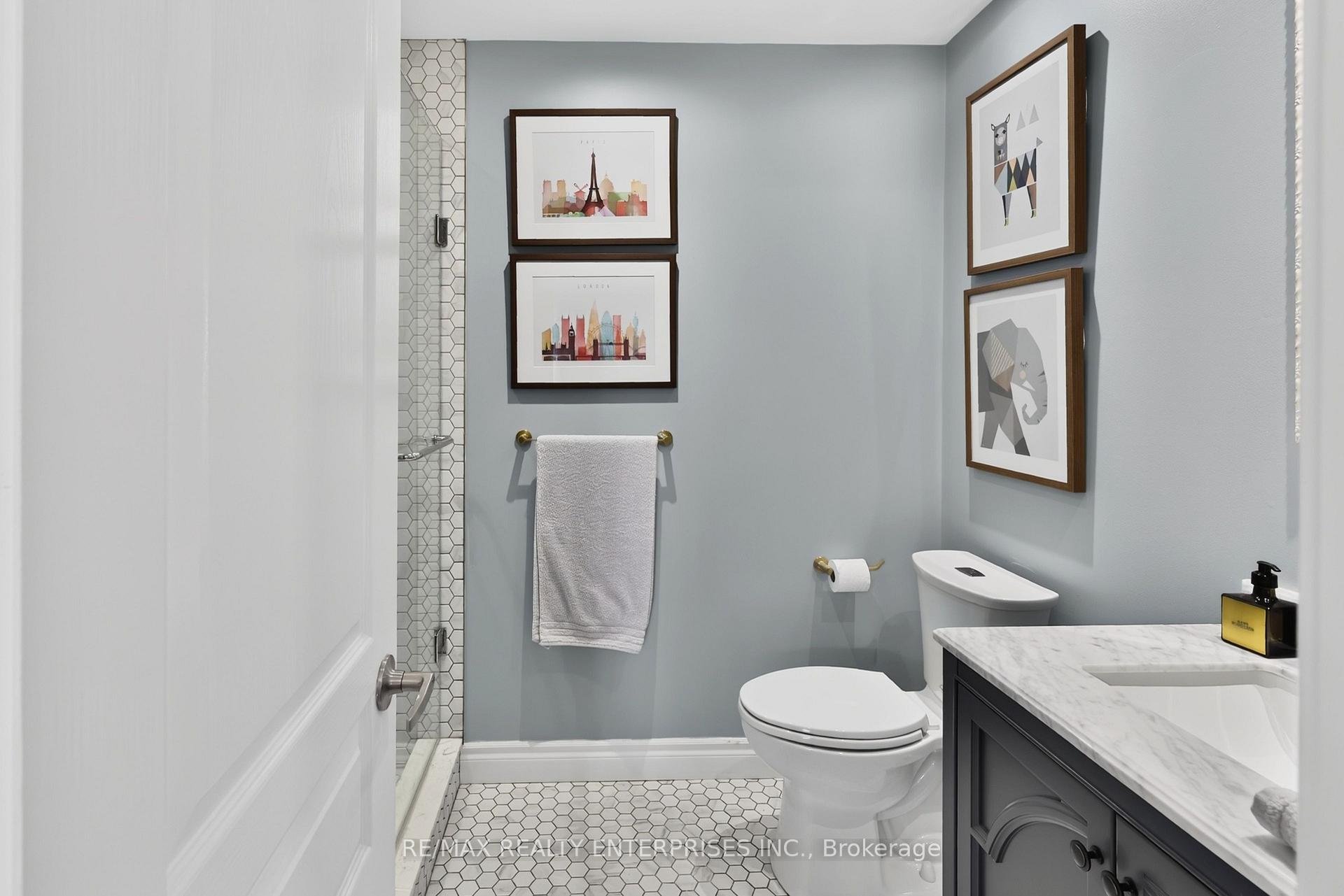 Photo 28 of 273 Savoy Crescent, Oakville, Southwest — HOMEH