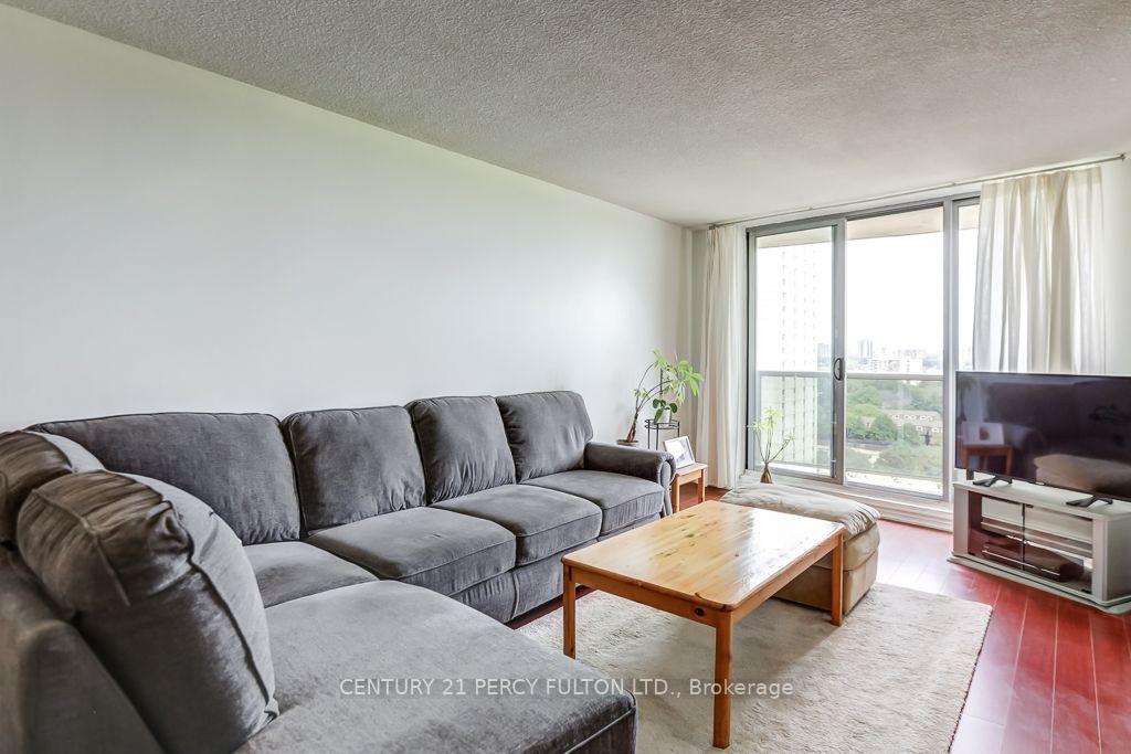 Photo 17 of Unit 1406, 299 Mill Road, Etobicoke, Markland Wood — HOMEH