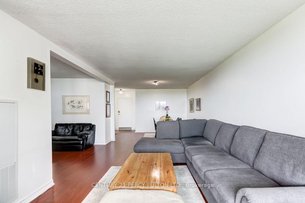 Photo 21 of Unit 1406, 299 Mill Road, Etobicoke, Markland Wood — HOMEH