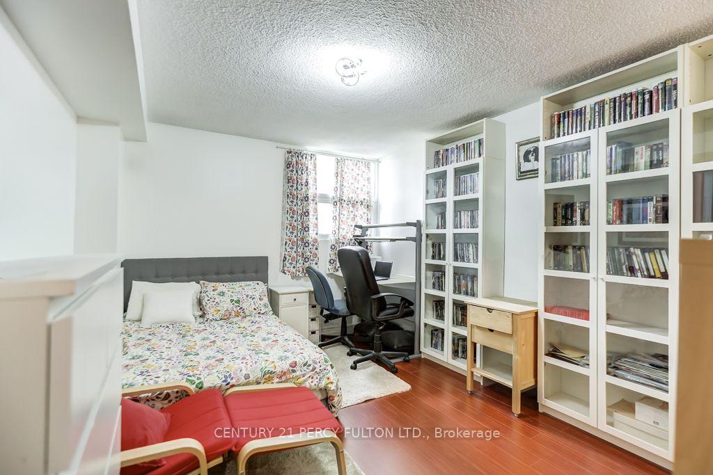 Photo 37 of Unit 1406, 299 Mill Road, Etobicoke, Markland Wood — HOMEH