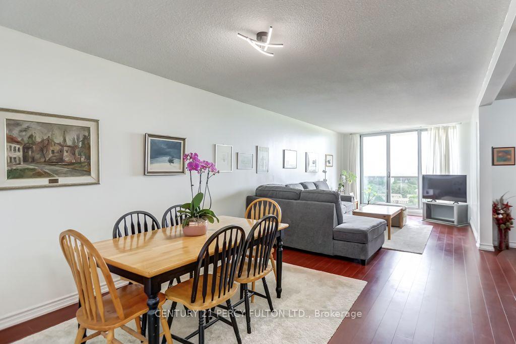 Photo 12 of Unit 1406, 299 Mill Road, Etobicoke, Markland Wood — HOMEH