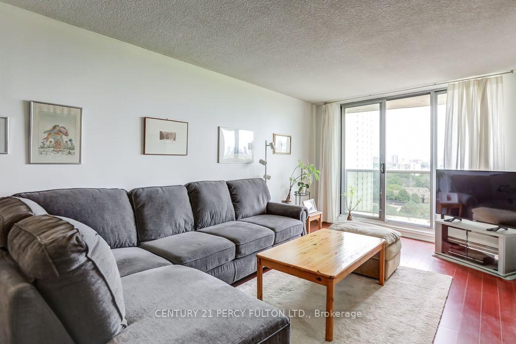 Photo 18 of Unit 1406, 299 Mill Road, Etobicoke, Markland Wood — HOMEH