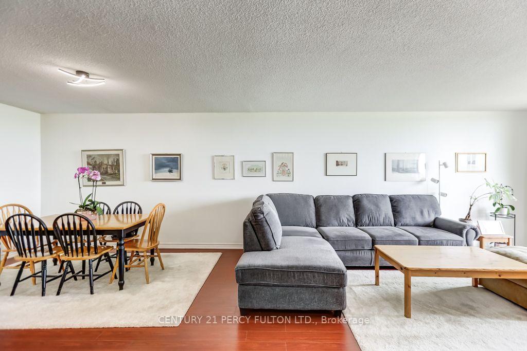 Photo 20 of Unit 1406, 299 Mill Road, Etobicoke, Markland Wood — HOMEH
