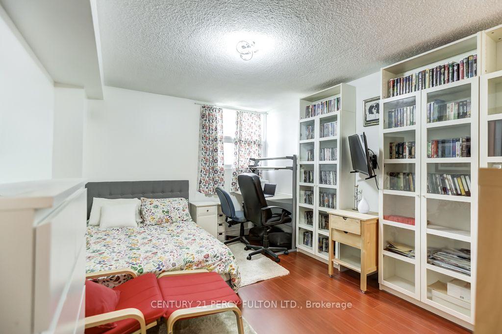 Photo 72 of Unit 1406, 299 Mill Road, Etobicoke, Markland Wood — HOMEH