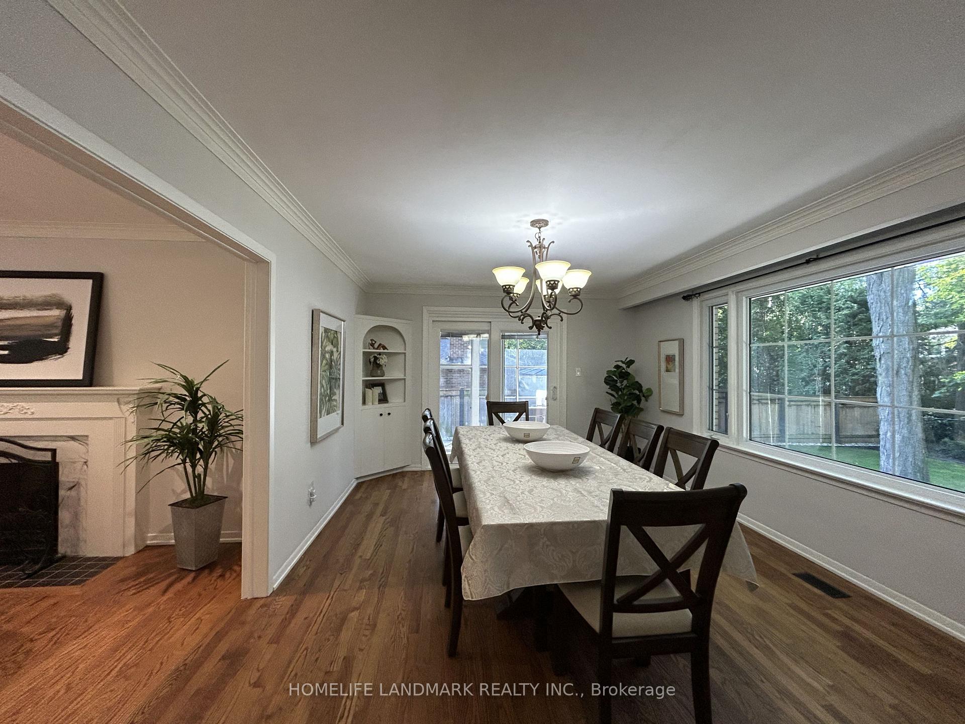 Photo 10 of 2410 Prince John Boulevard, Mississauga, Sheridan — HOMEH