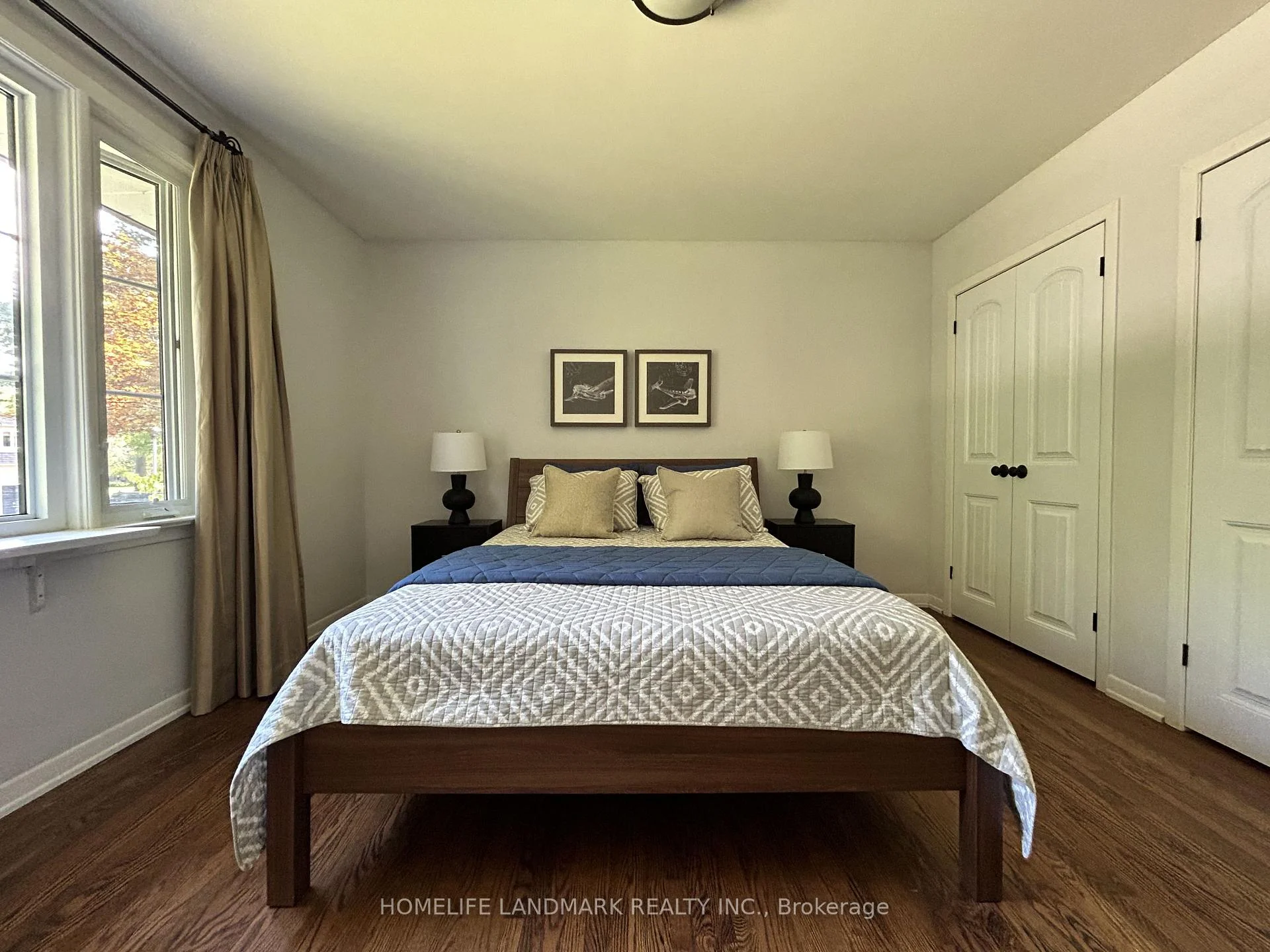 Photo 31 of 2410 Prince John Boulevard, Mississauga, Sheridan — HOMEH