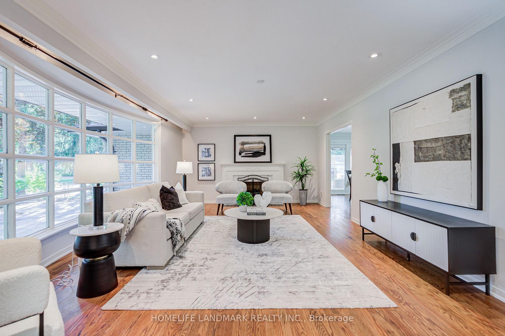 Photo 13 of 2410 Prince John Boulevard, Mississauga, Sheridan — HOMEH