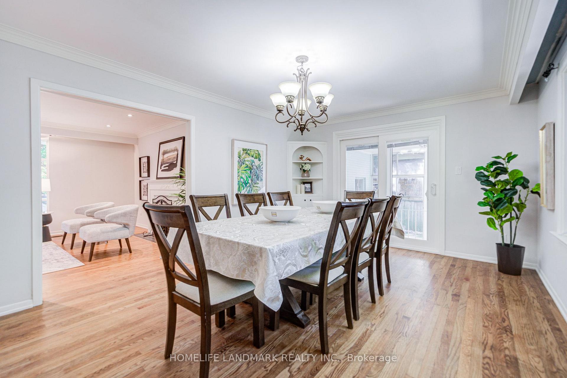 Photo 23 of 2410 Prince John Boulevard, Mississauga, Sheridan — HOMEH