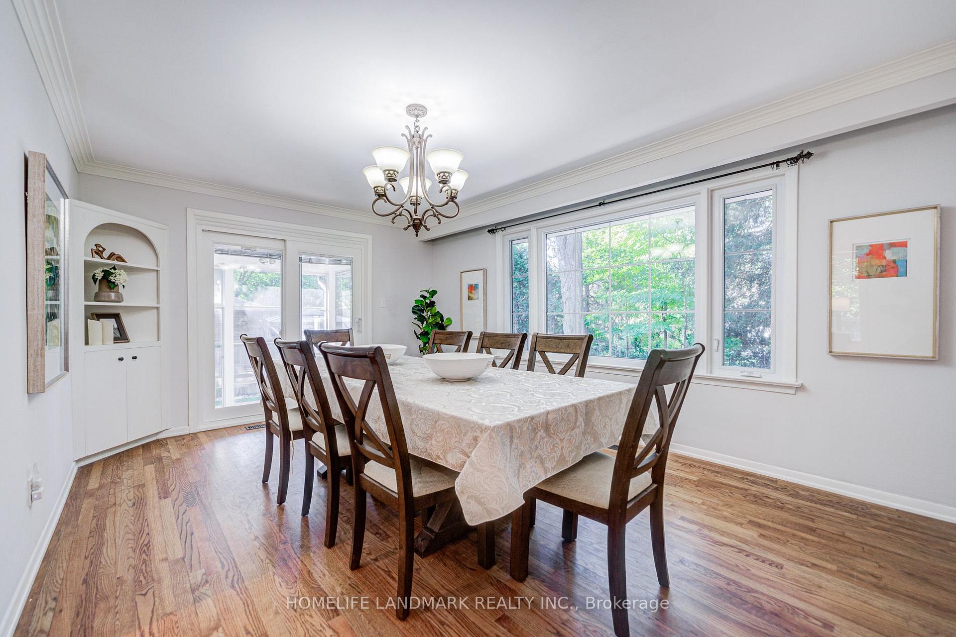 Photo 25 of 2410 Prince John Boulevard, Mississauga, Sheridan — HOMEH