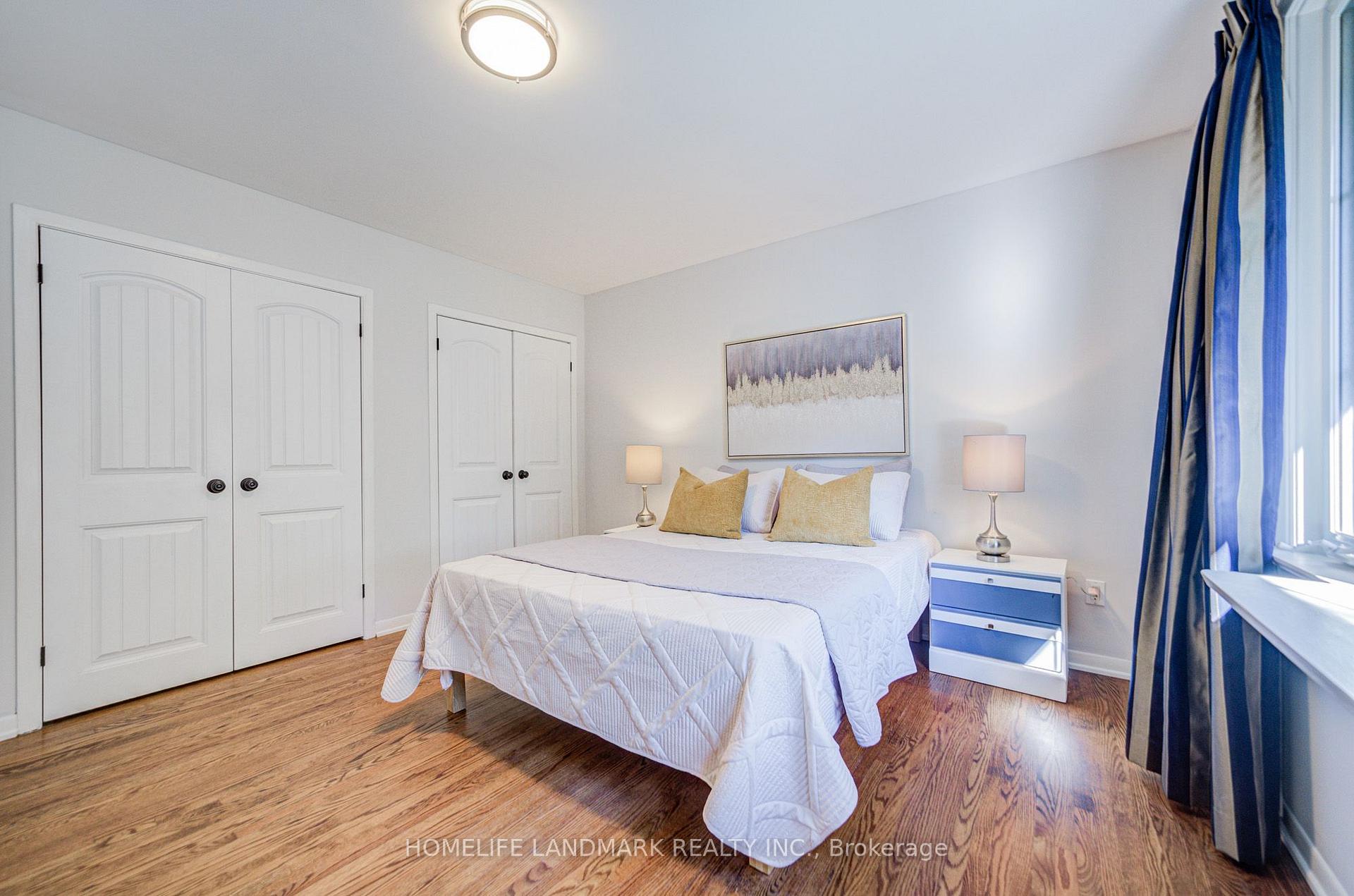 Photo 39 of 2410 Prince John Boulevard, Mississauga, Sheridan — HOMEH