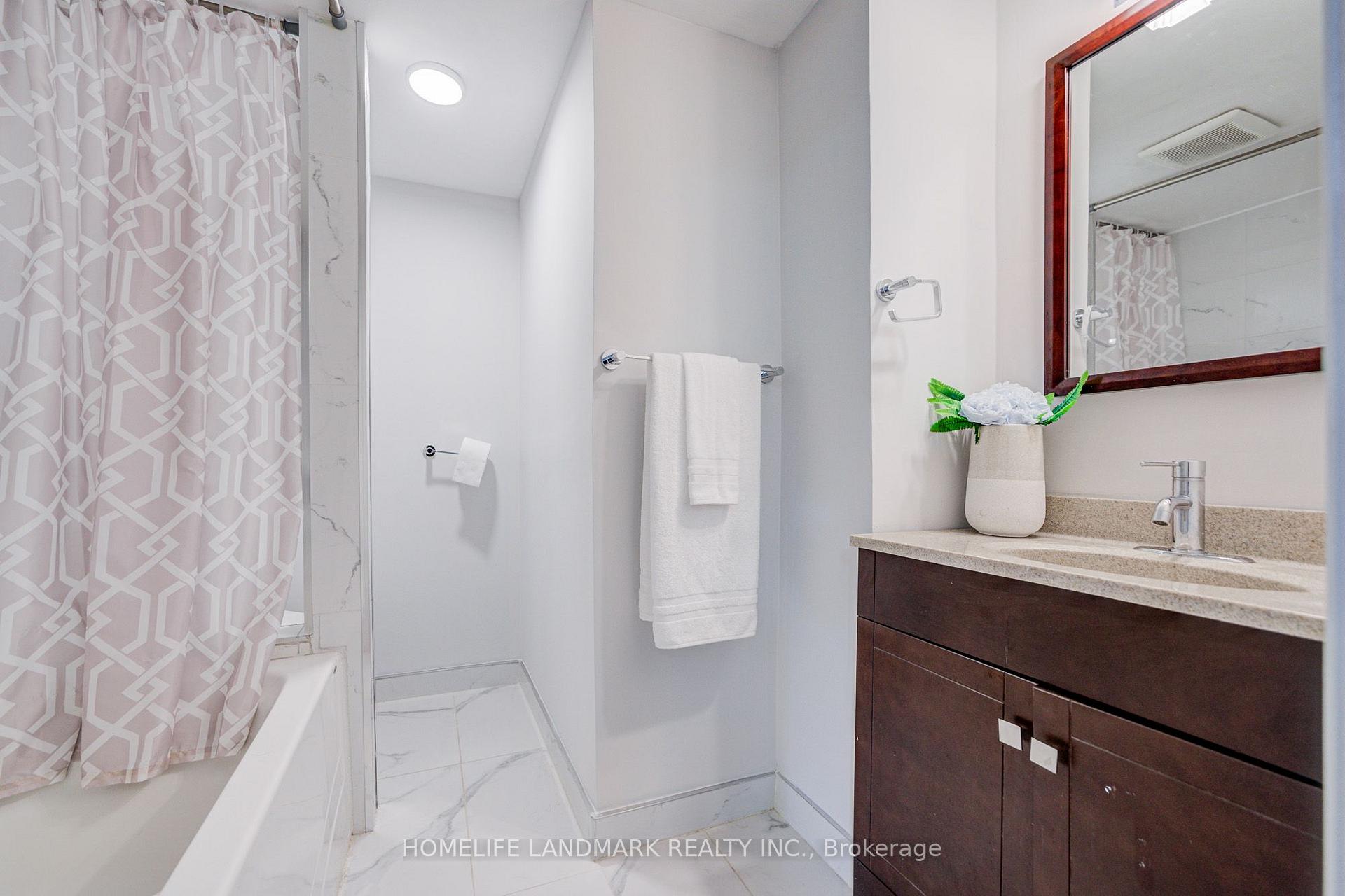 Photo 50 of 2410 Prince John Boulevard, Mississauga, Sheridan — HOMEH