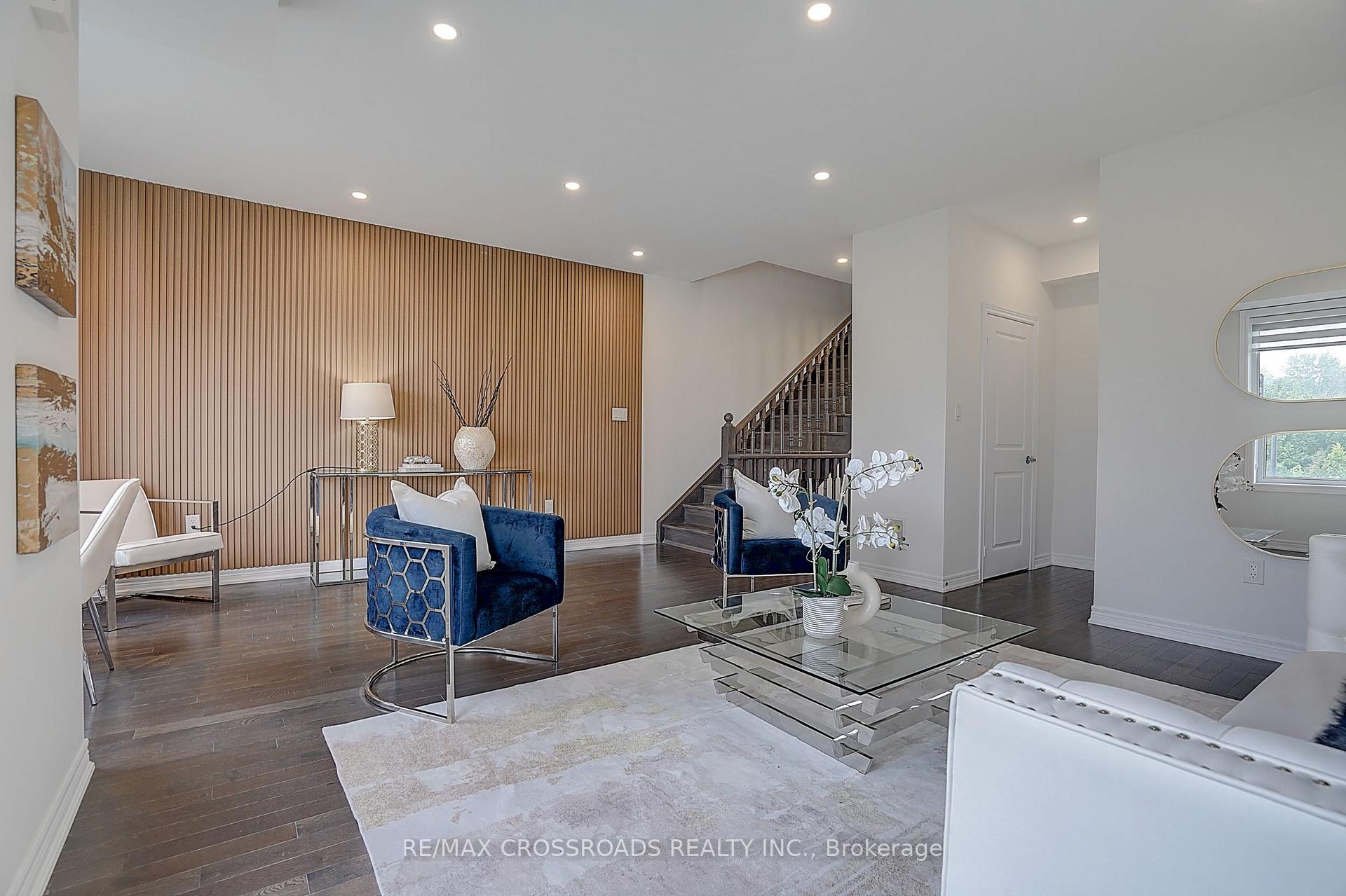 Photo 29 of 37 Mccague Avenue, Richmond Hill, Rural Richmond Hill — HOMEH