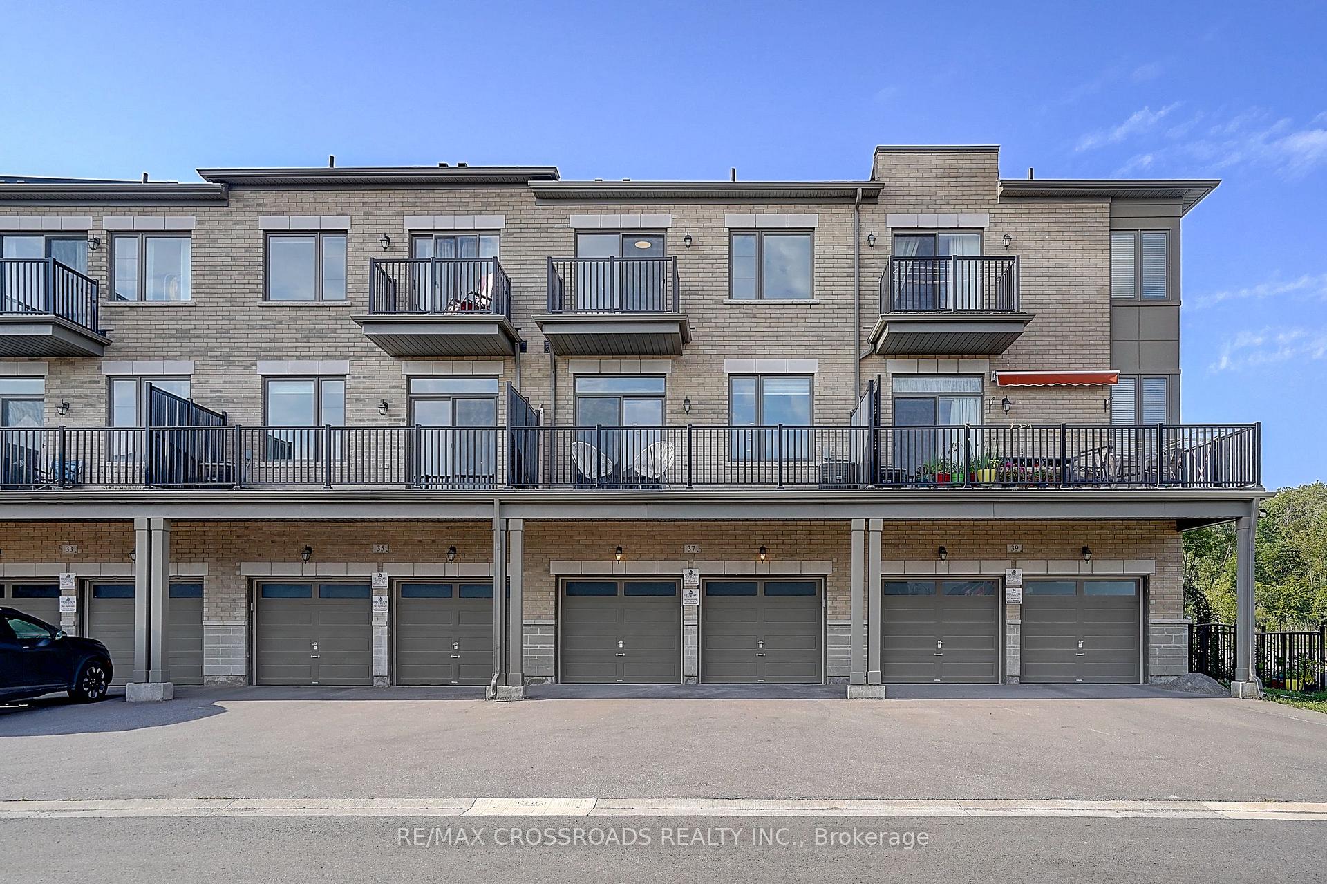 Photo 44 of 37 Mccague Avenue, Richmond Hill, Rural Richmond Hill — HOMEH