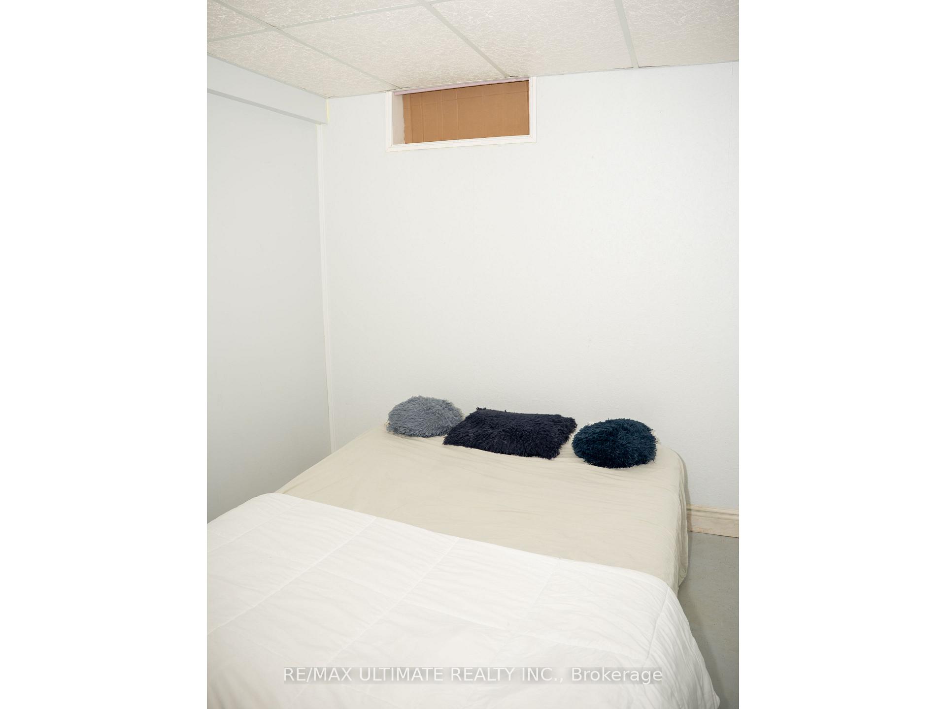Photo 14 of 1139 15th Street, Owen Sound — HOMEH