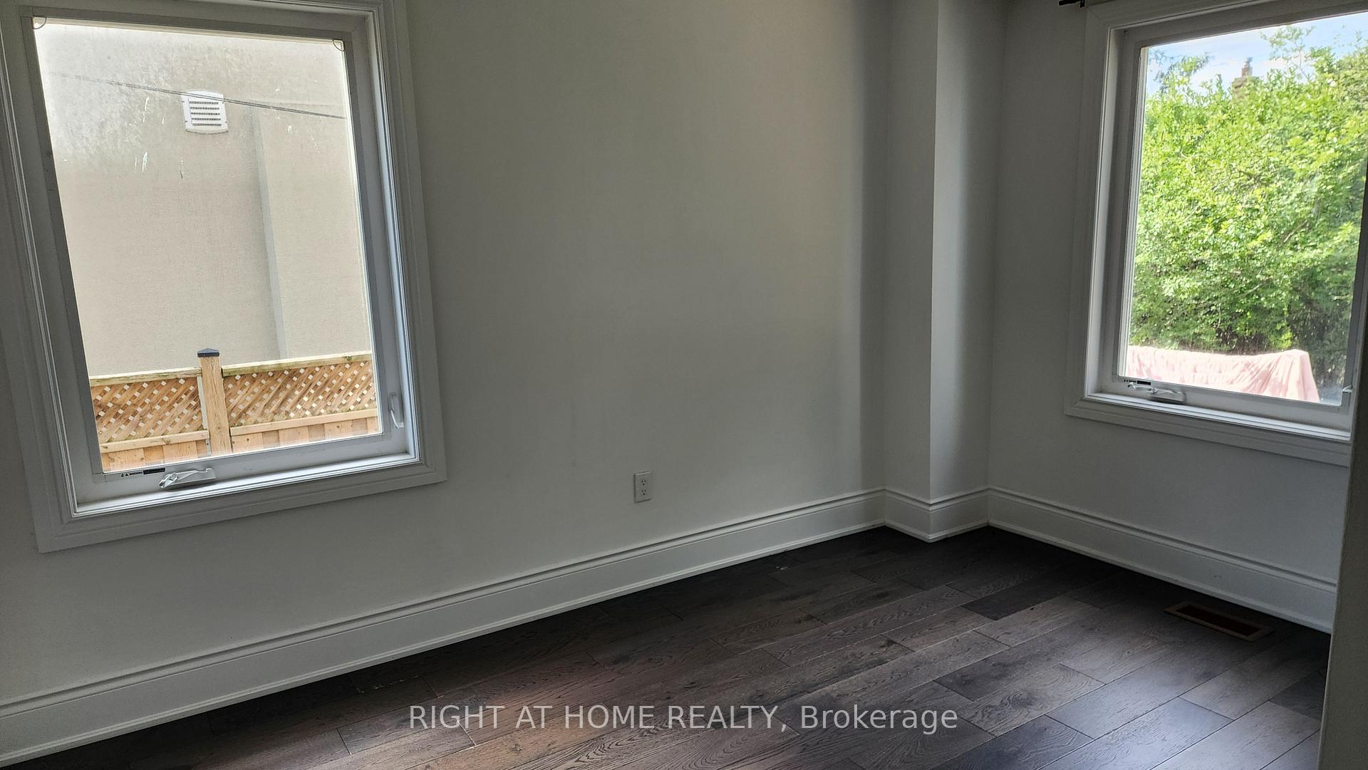 Photo 14 of 82 Ellington Drive, Scarborough, Wexford-Maryvale — HOMEH