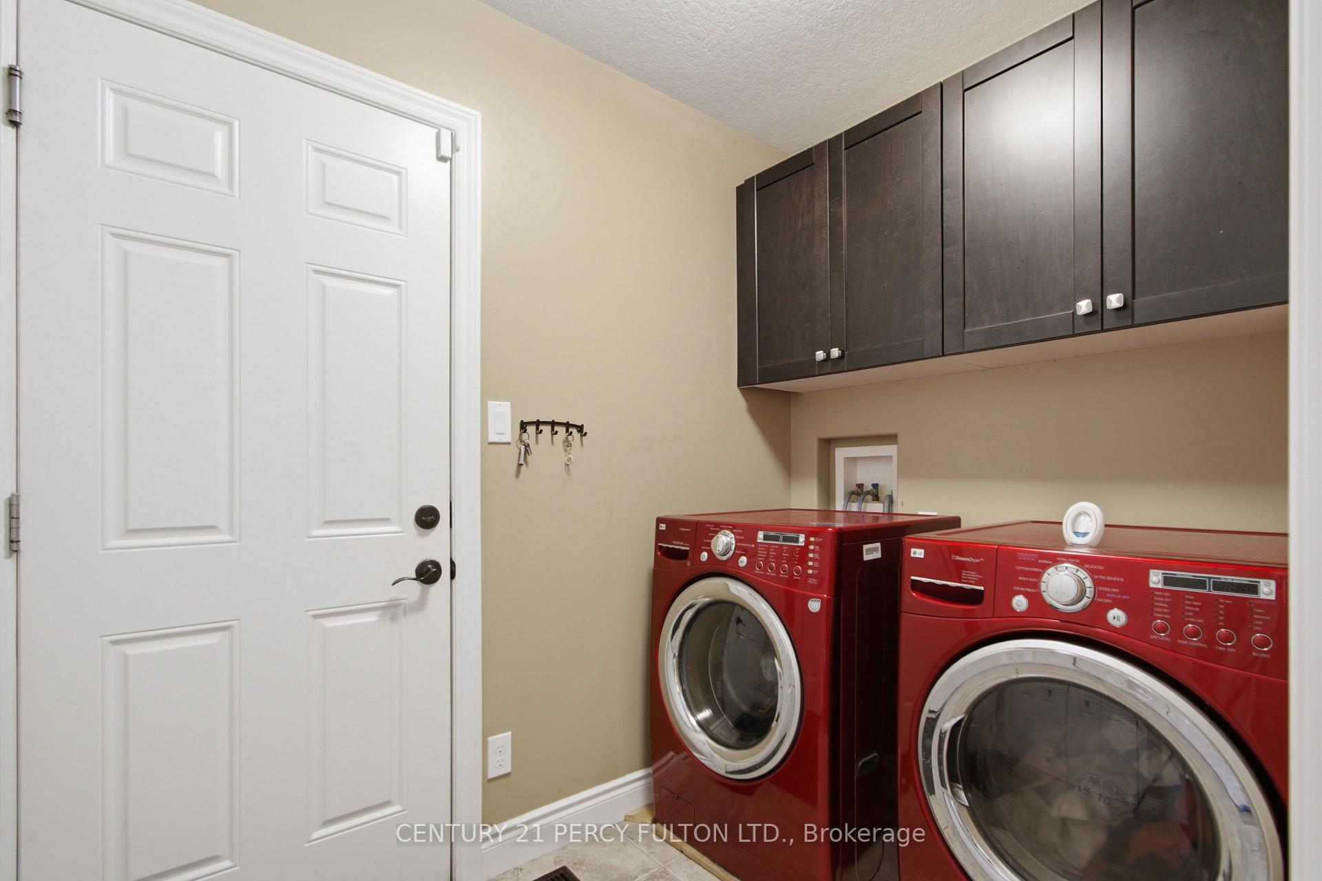 Photo 22 of 28 Freedom Crescent, Quinte West, Sidney Ward — HOMEH