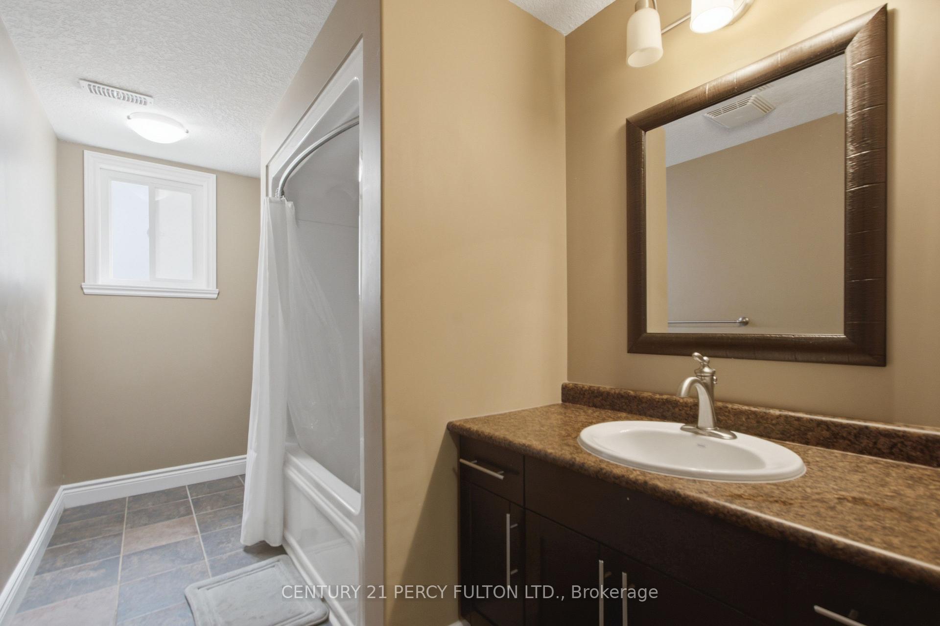 Photo 29 of 28 Freedom Crescent, Quinte West, Sidney Ward — HOMEH