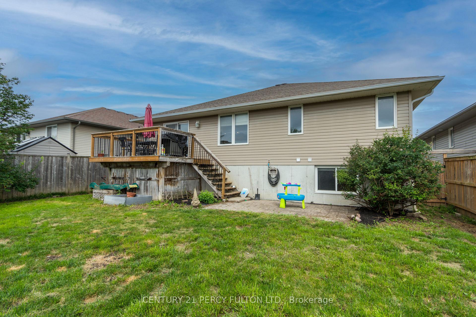 Photo 31 of 28 Freedom Crescent, Quinte West, Sidney Ward — HOMEH