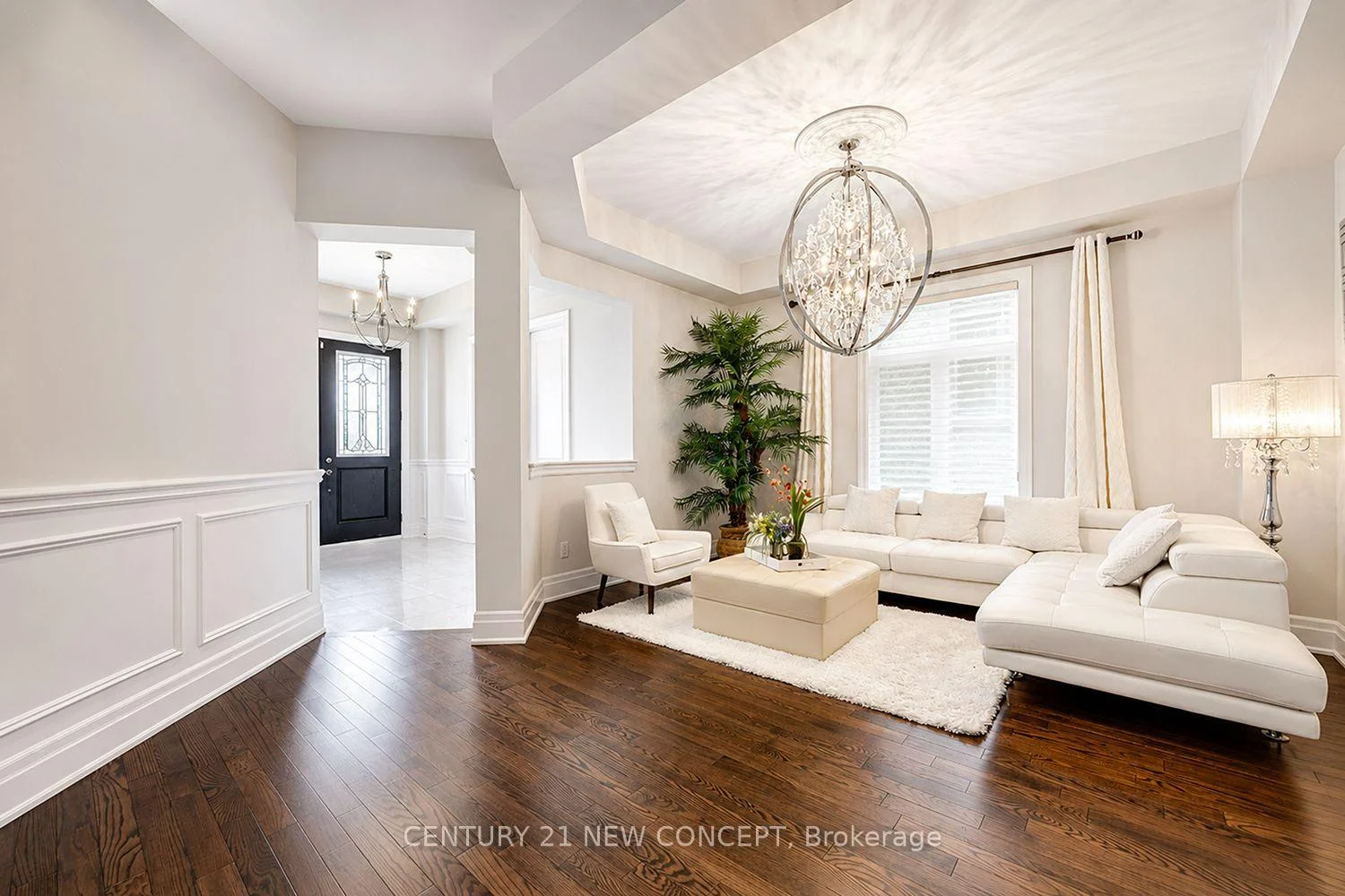 Photo 15 of 104 Burns Boulevard, King, King City — HOMEH